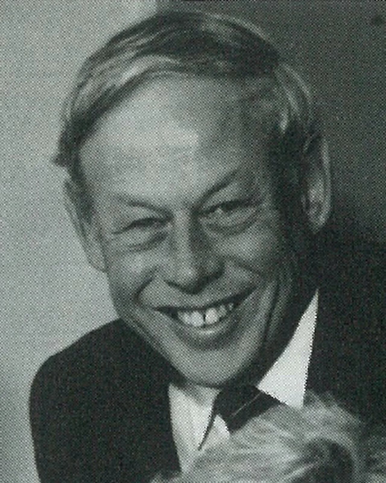 Portrait of Murray Hill (1939–2020) – memorial page