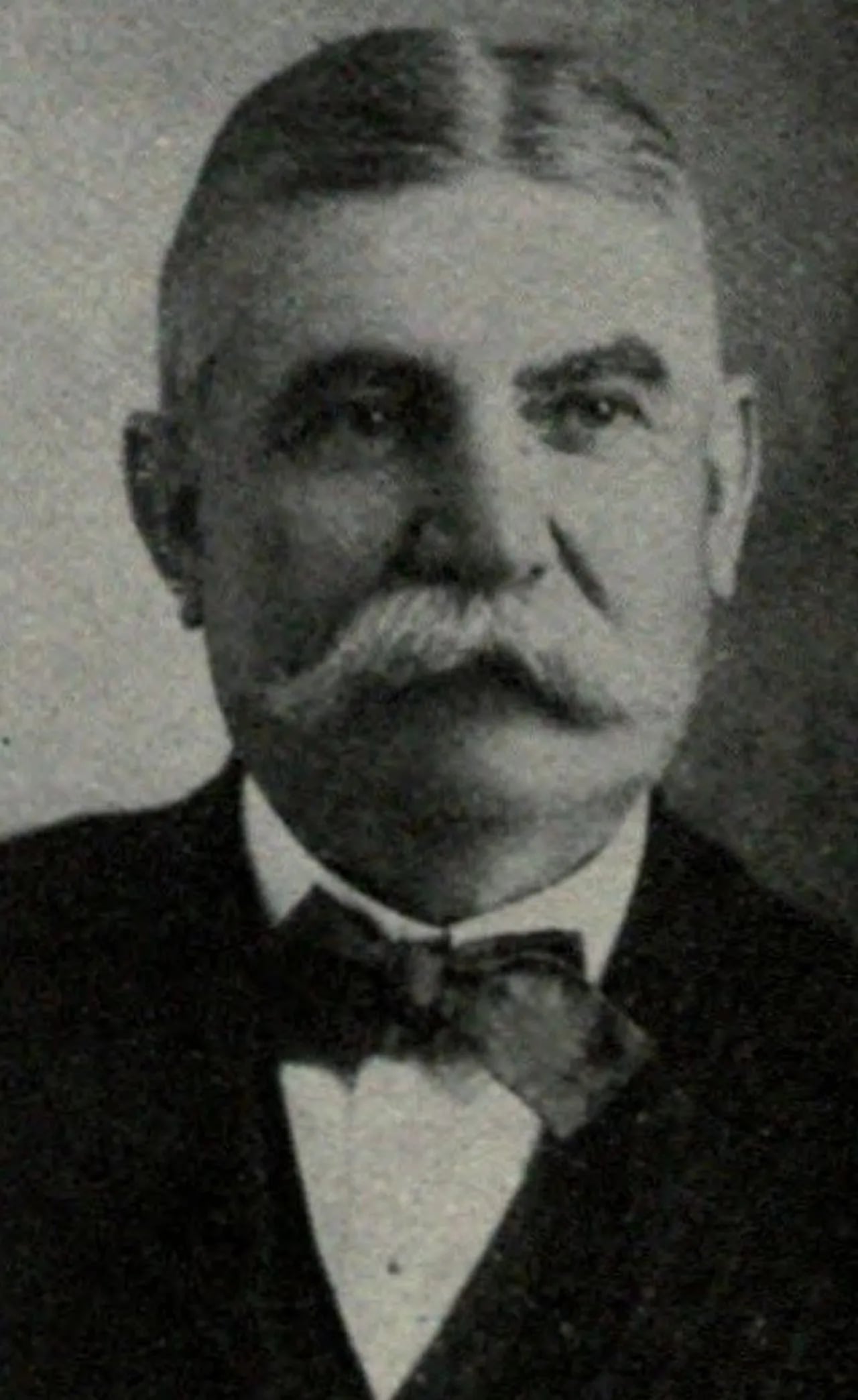 Porträt von William Henry Andrews (1846–1919) – Gedenkseite