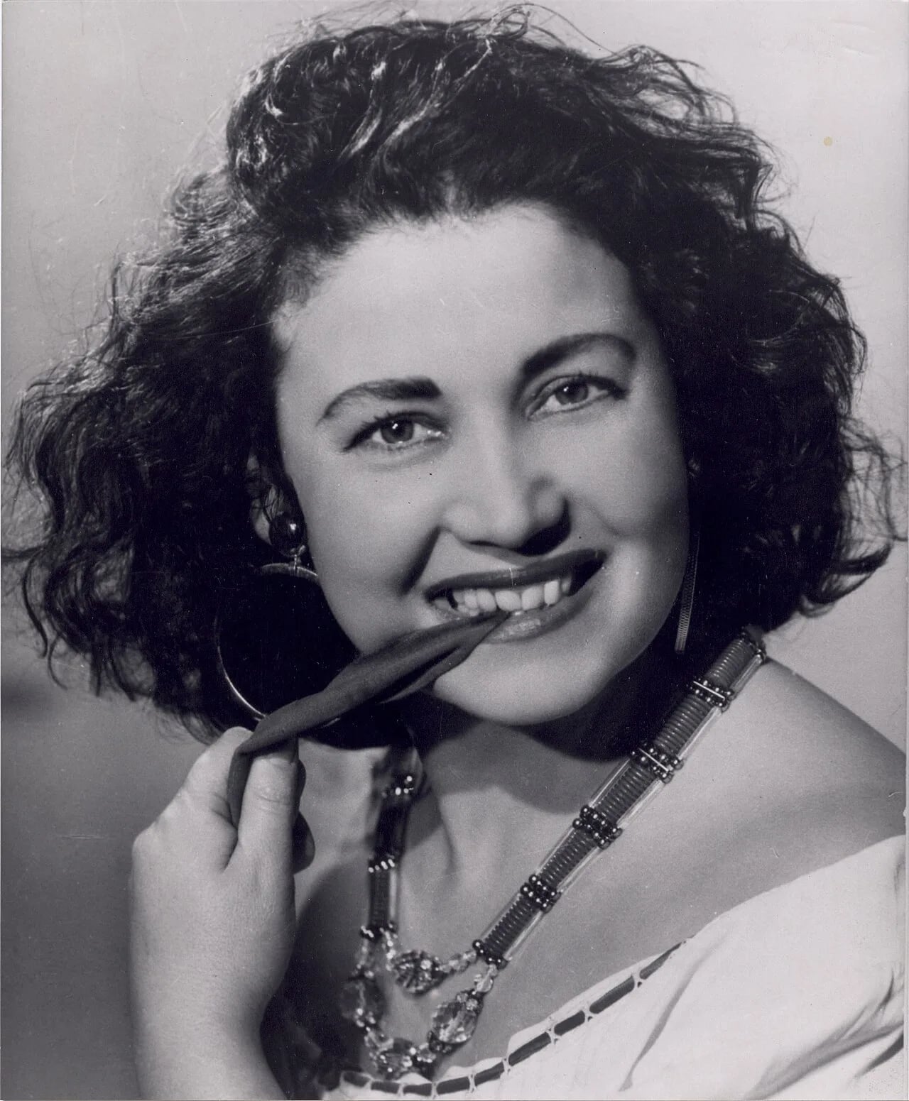 Porträt von Isabelle Andréani (1923–2018) – Gedenkseite