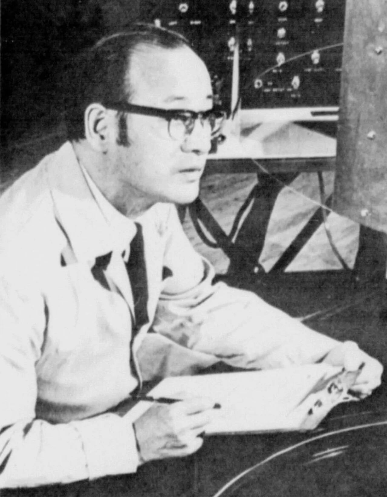 Portrait of Tetsuya Theodore Fujita (1920–1998) – memorial page