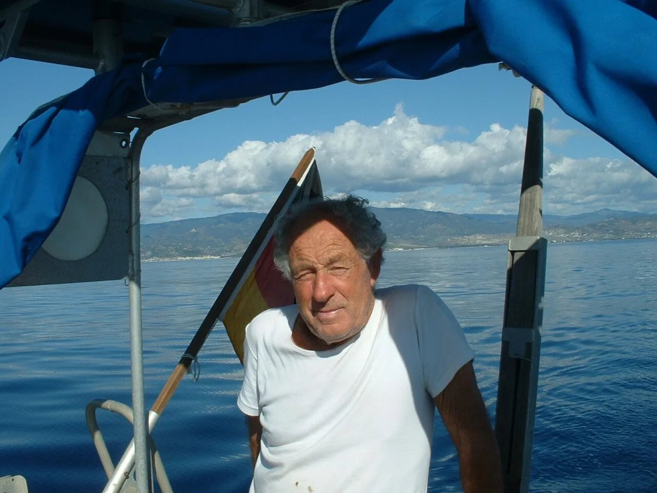 Porträt von Ernesto Tross (1932–2020) – Gedenkseite