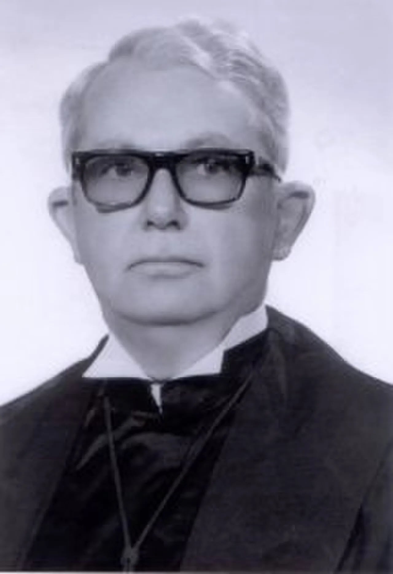 Porträt von Carlos Medeiros Silva (1907–1983) – Gedenkseite