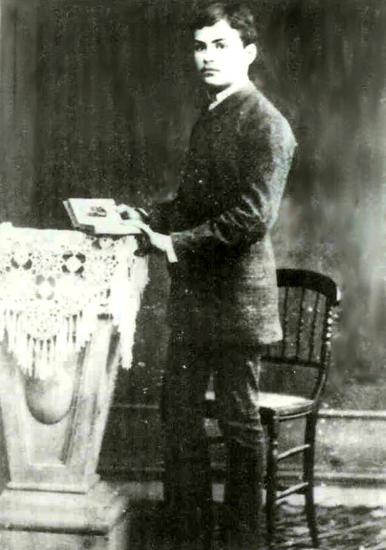 Portrait of Carlos de Mesquita (1870–1916) – memorial page