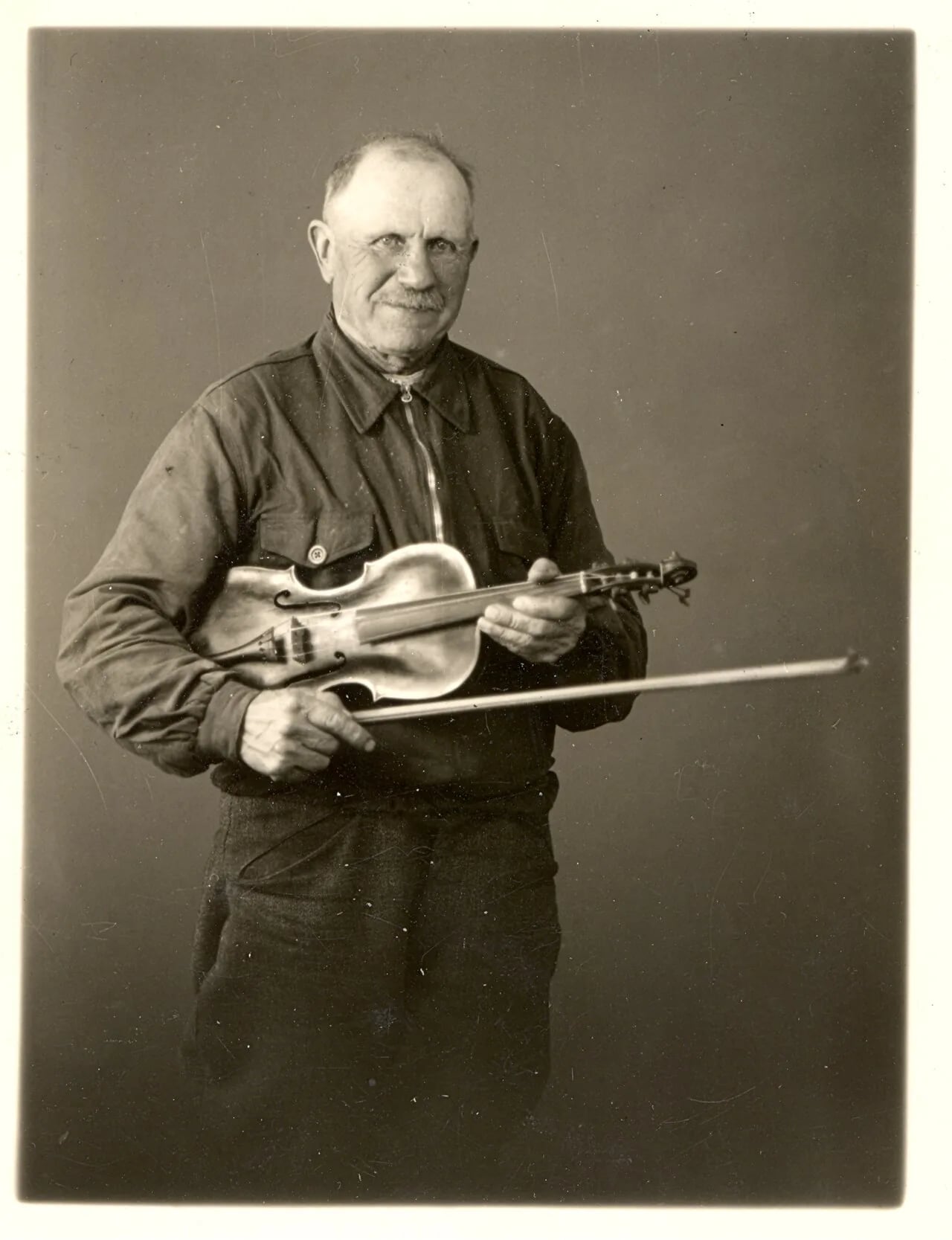 Porträt von Karl Gustaf Bergström (1867–1942) – Gedenkseite