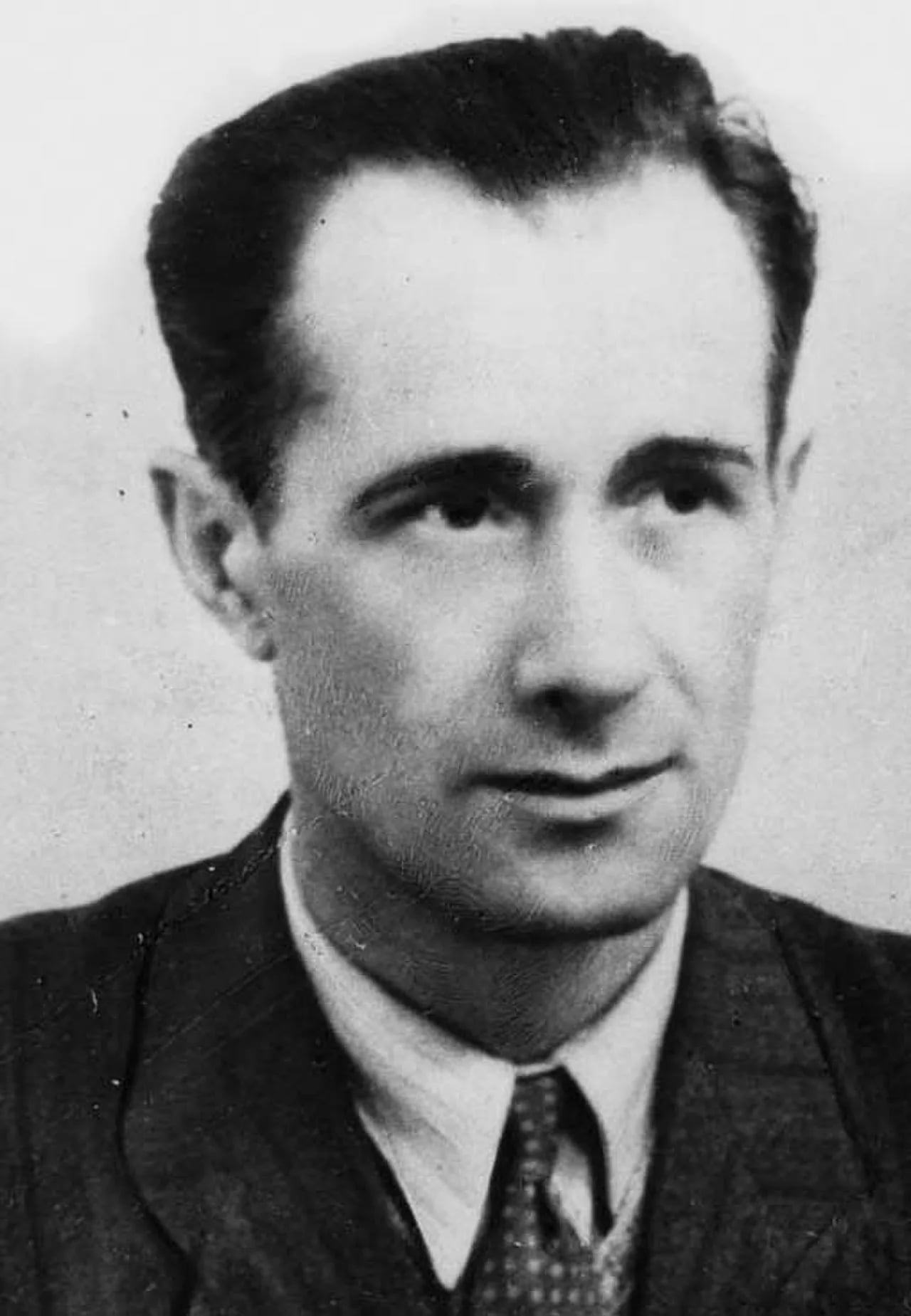 Porträt von Roman Kiźny (1910–1986) – Gedenkseite