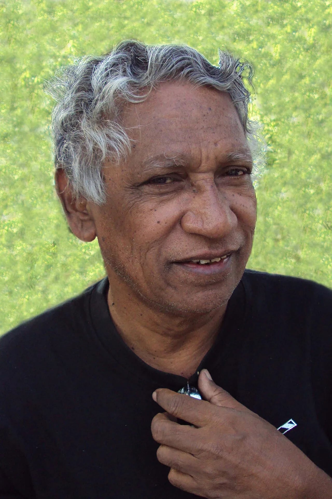 Porträt von Dharmasena Pathiraja (1943–2018) – Gedenkseite