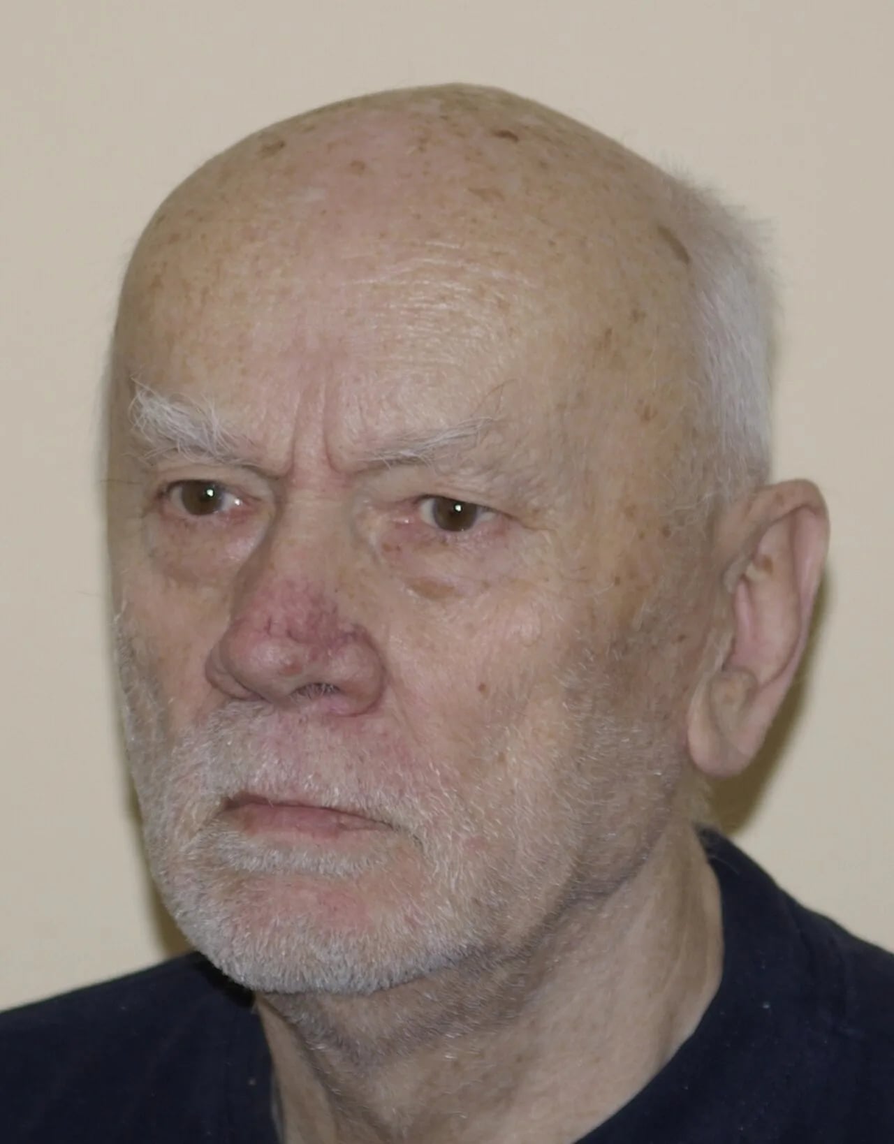 Porträt von Janusz Kajrunajtys (1933–2019) – Gedenkseite