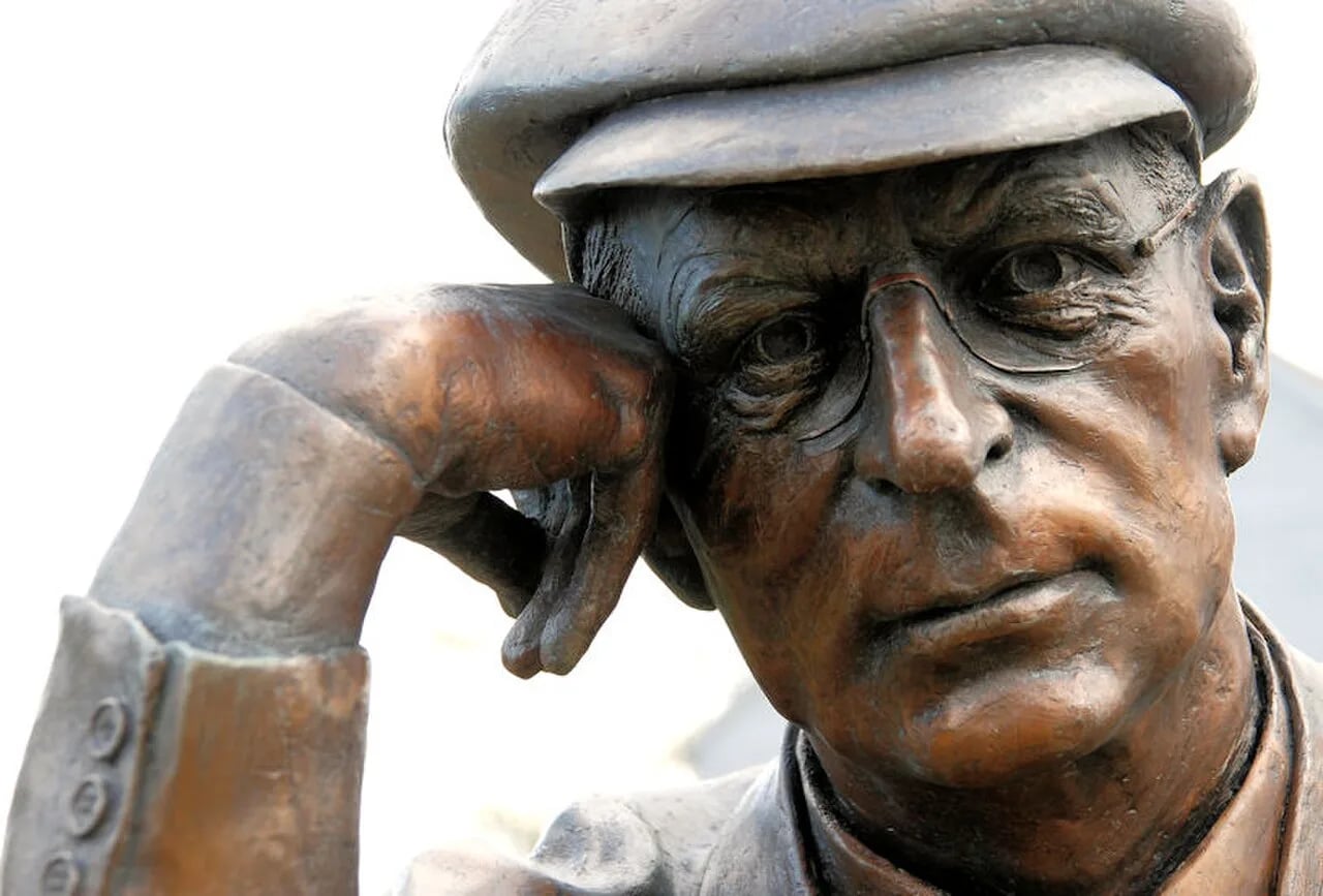 Portrait of Harry Ferguson (1884–1960) – memorial page
