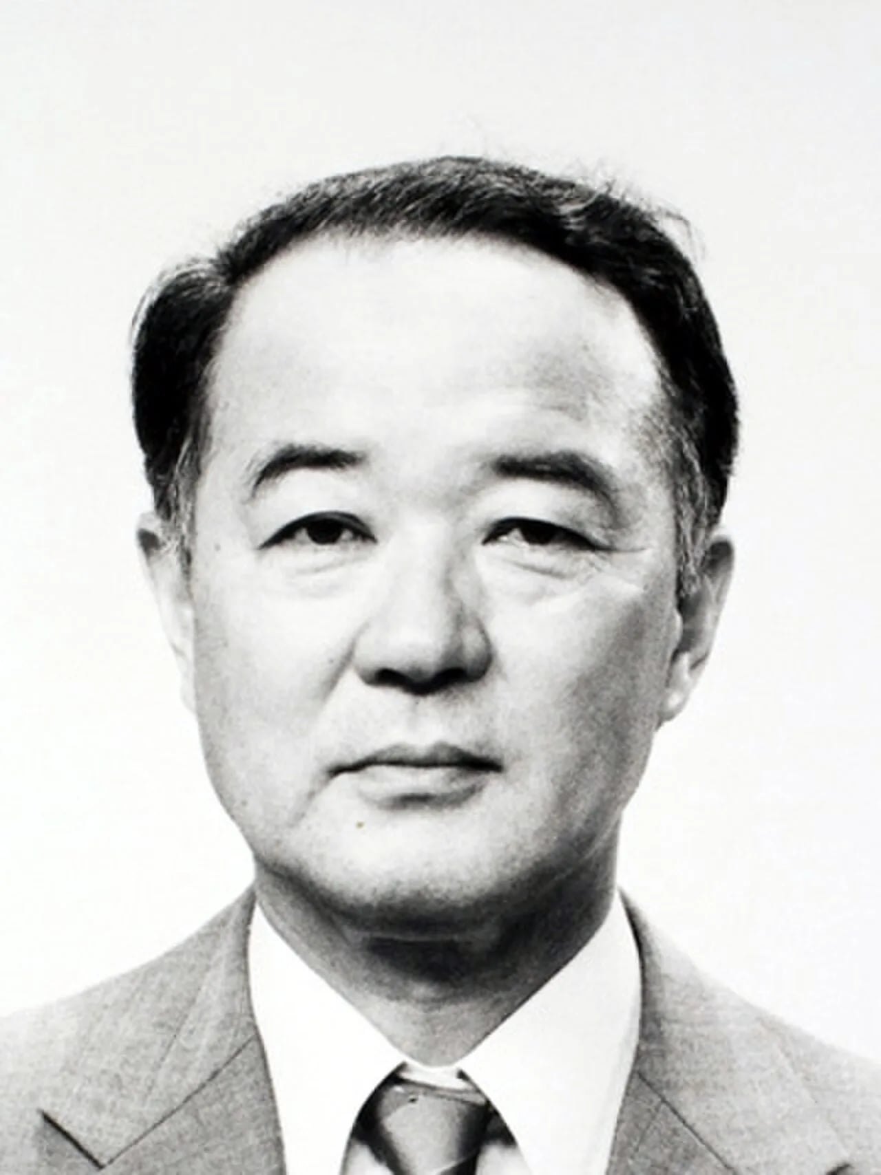 Portrait of Kazuhiko Nishijima (1926–2009) – memorial page