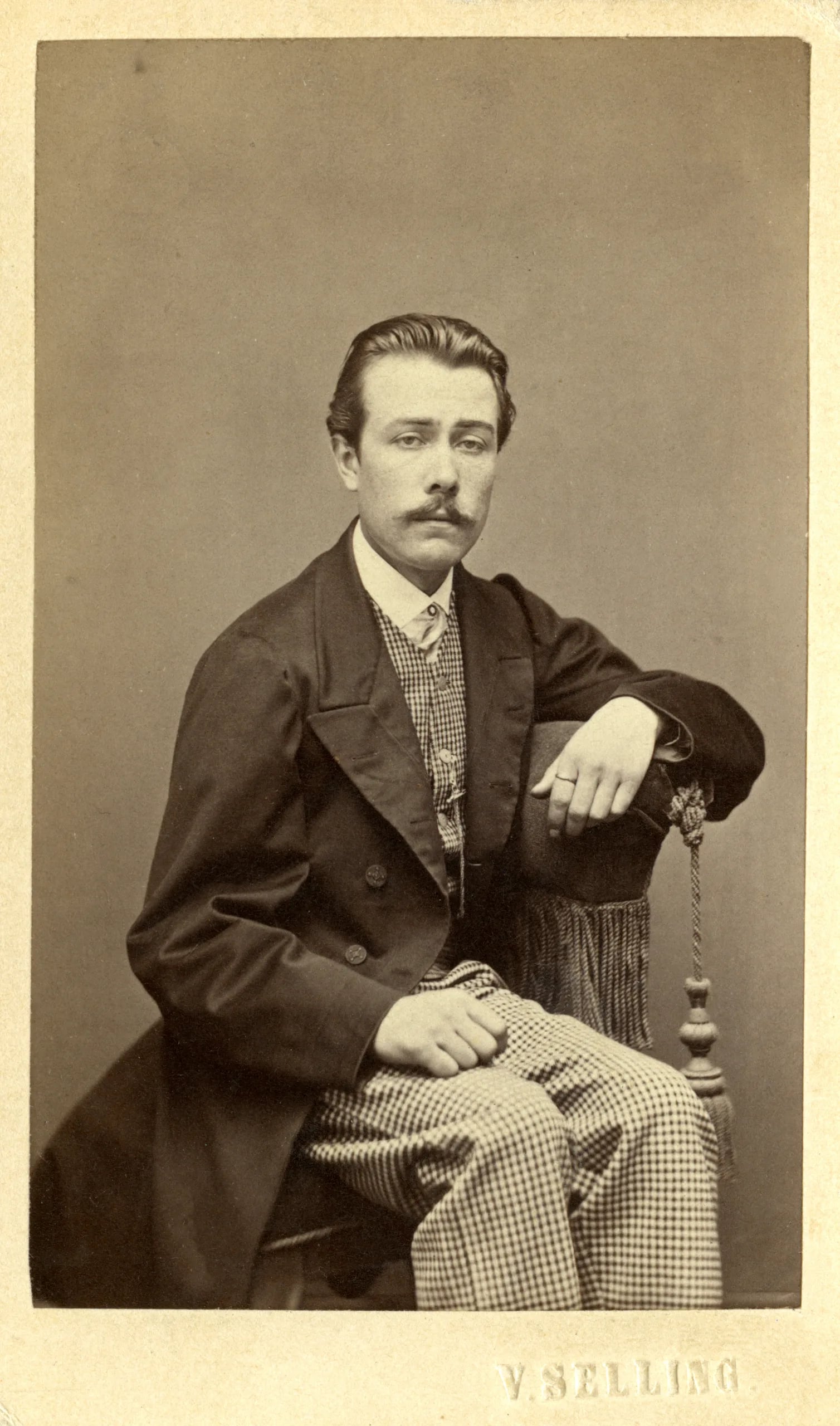Portrait of Axel Adrian Brander (1845–1916) – memorial page