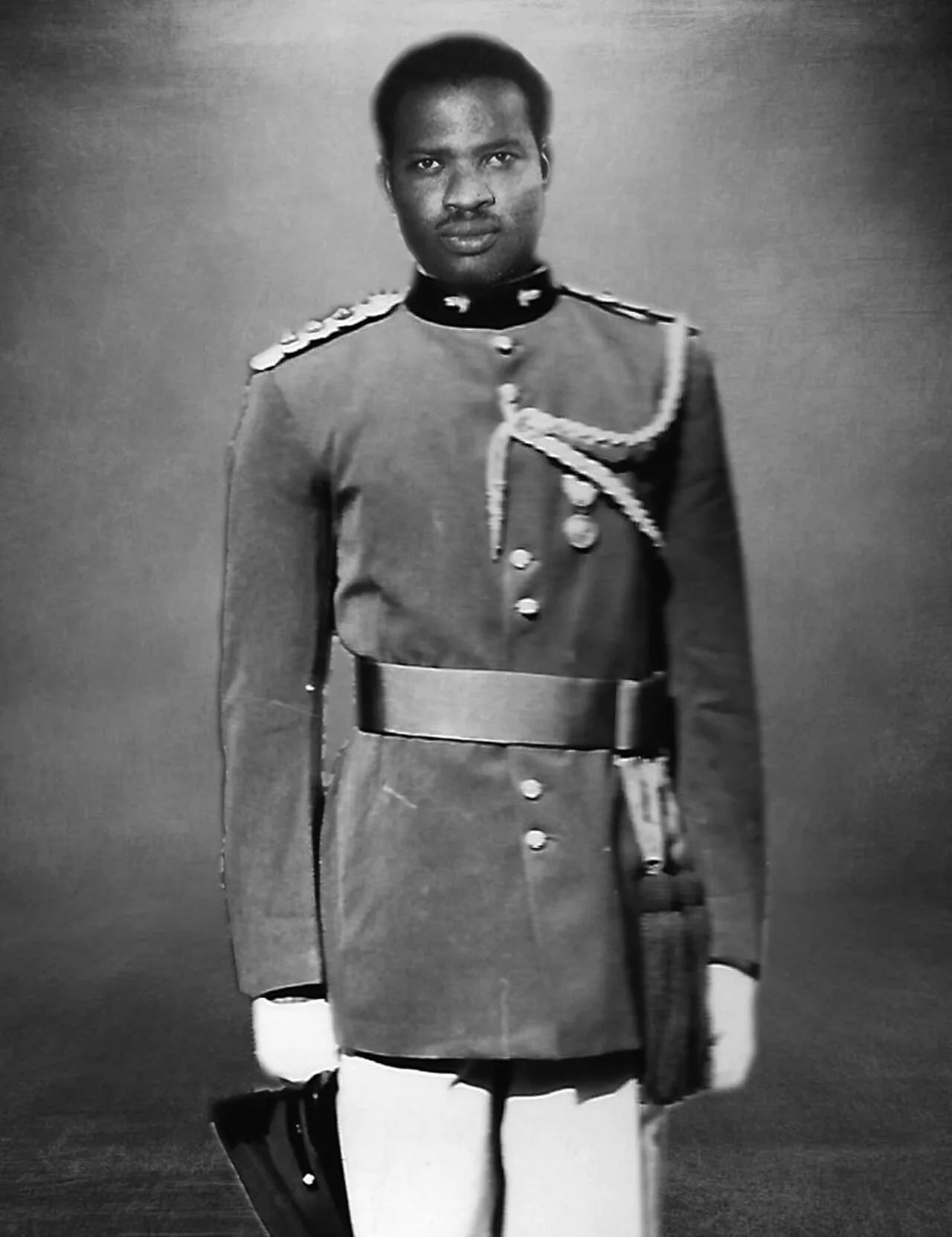 Porträt von Ejike Obumneme Aghanya (1932–2020) – Gedenkseite