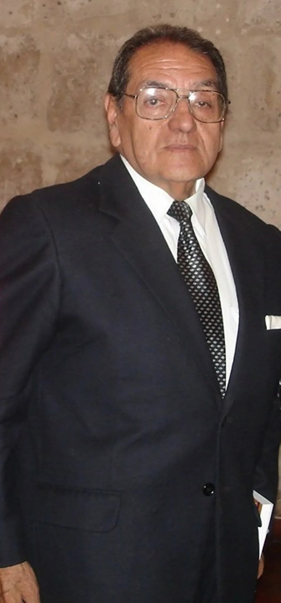 Portrait of Eusebio Quiroz Paz-Soldán (1940–2023) – memorial page