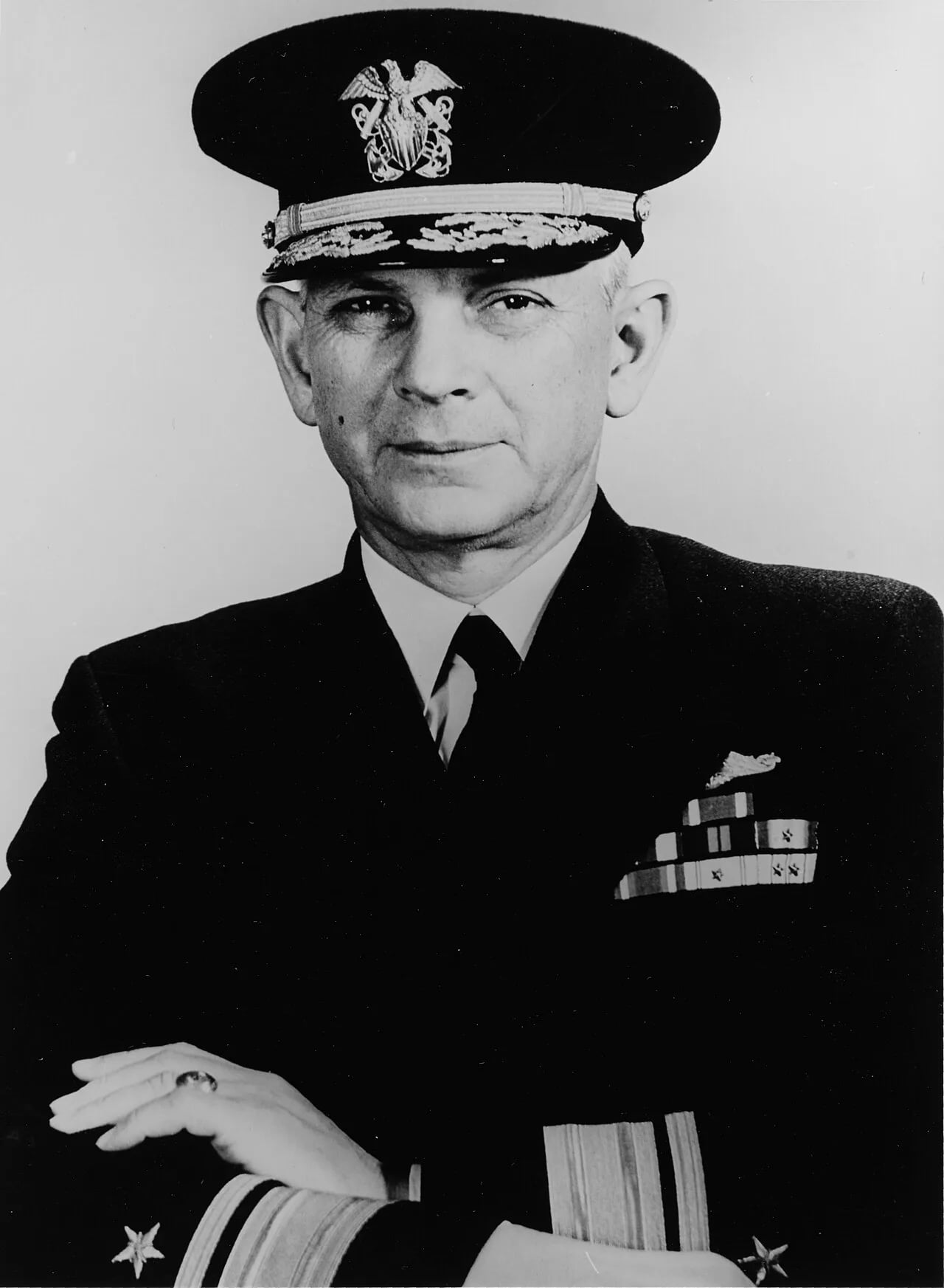 Portrait of Carl Henry Jones (1893–1958) – memorial page