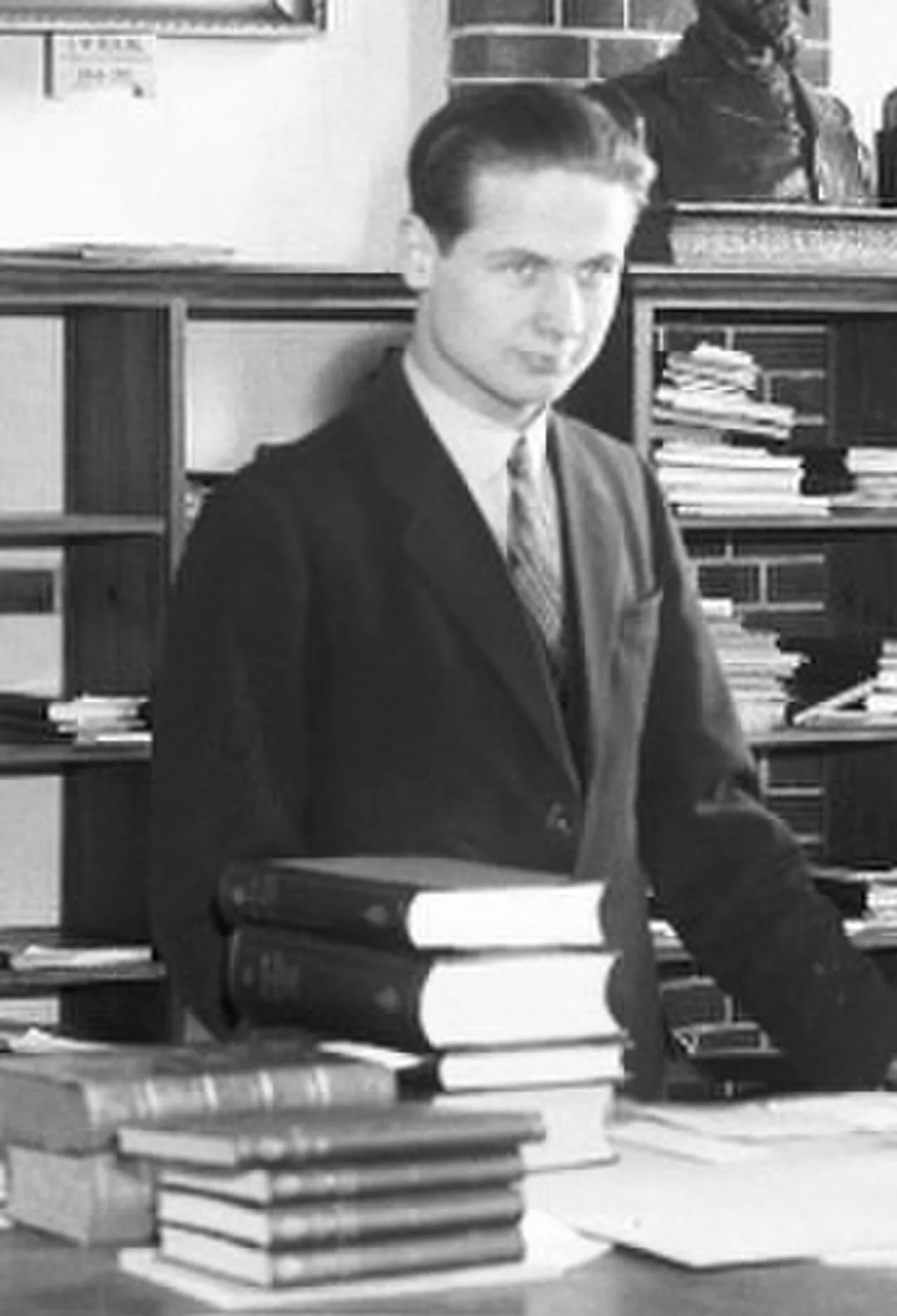 Portrait of Gunnar Jarring (1907–2002) – memorial page