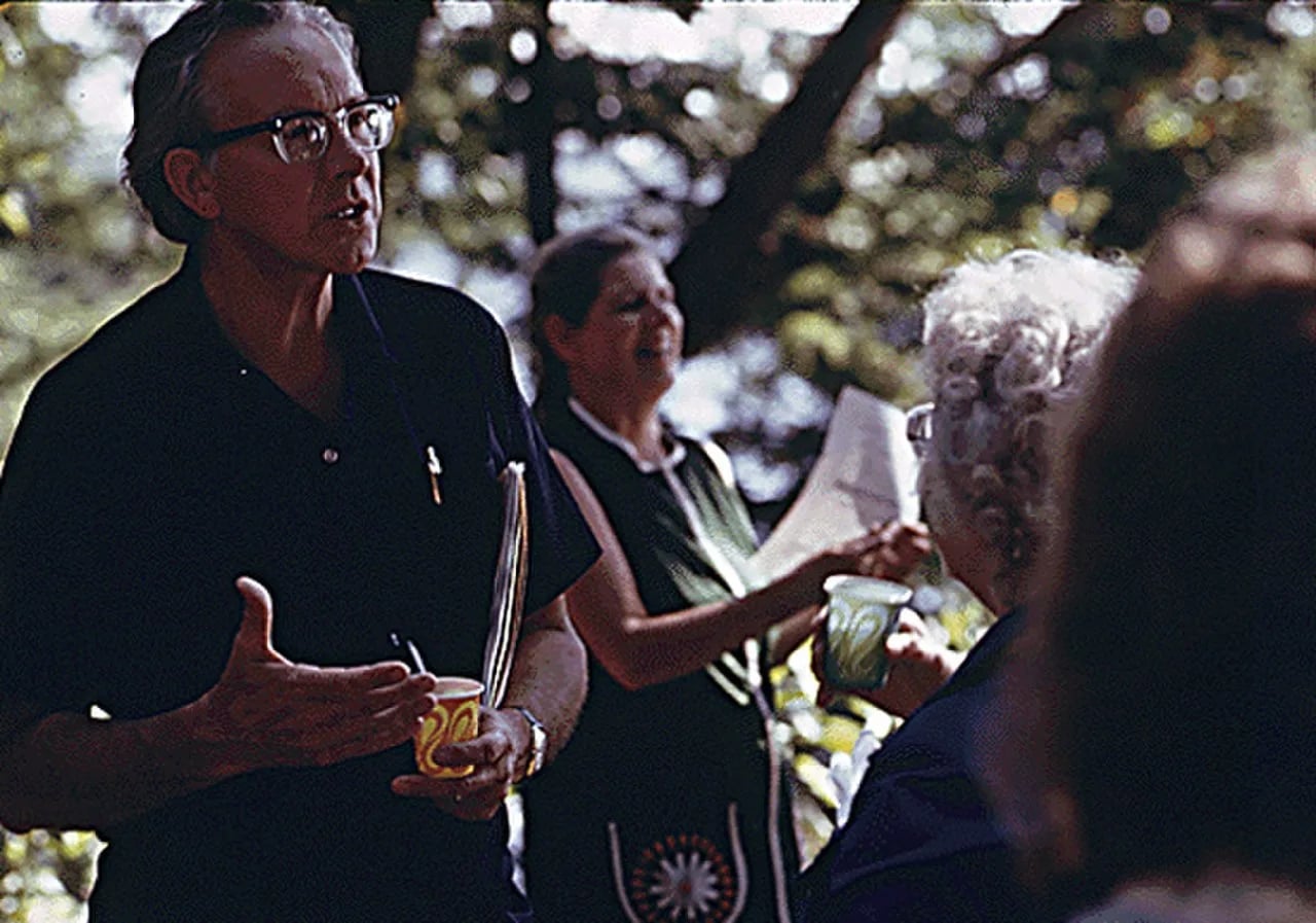 Portrait of Walter Heller (1915–1987) – memorial page