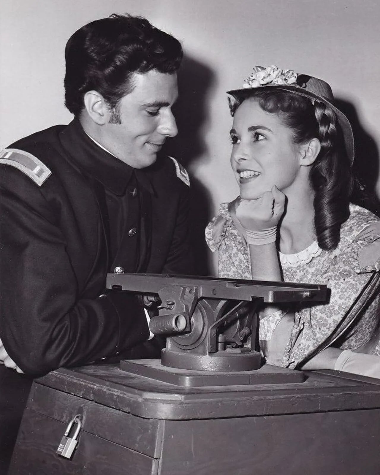Porträt von Richard Wyler (1923–2010) – Gedenkseite