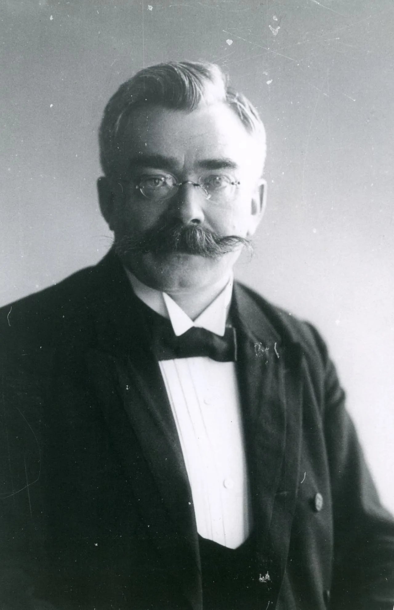 Portrait of Paul Wendland (1864–1915) – memorial page