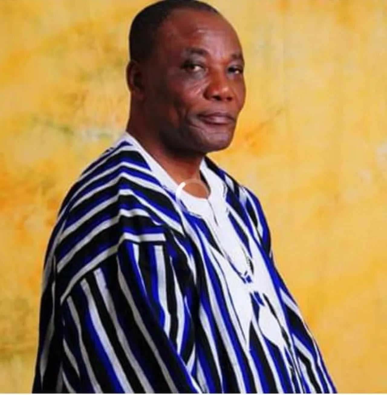 Portrait of Efo Kodjo Mawugbe (1954–2011) – memorial page