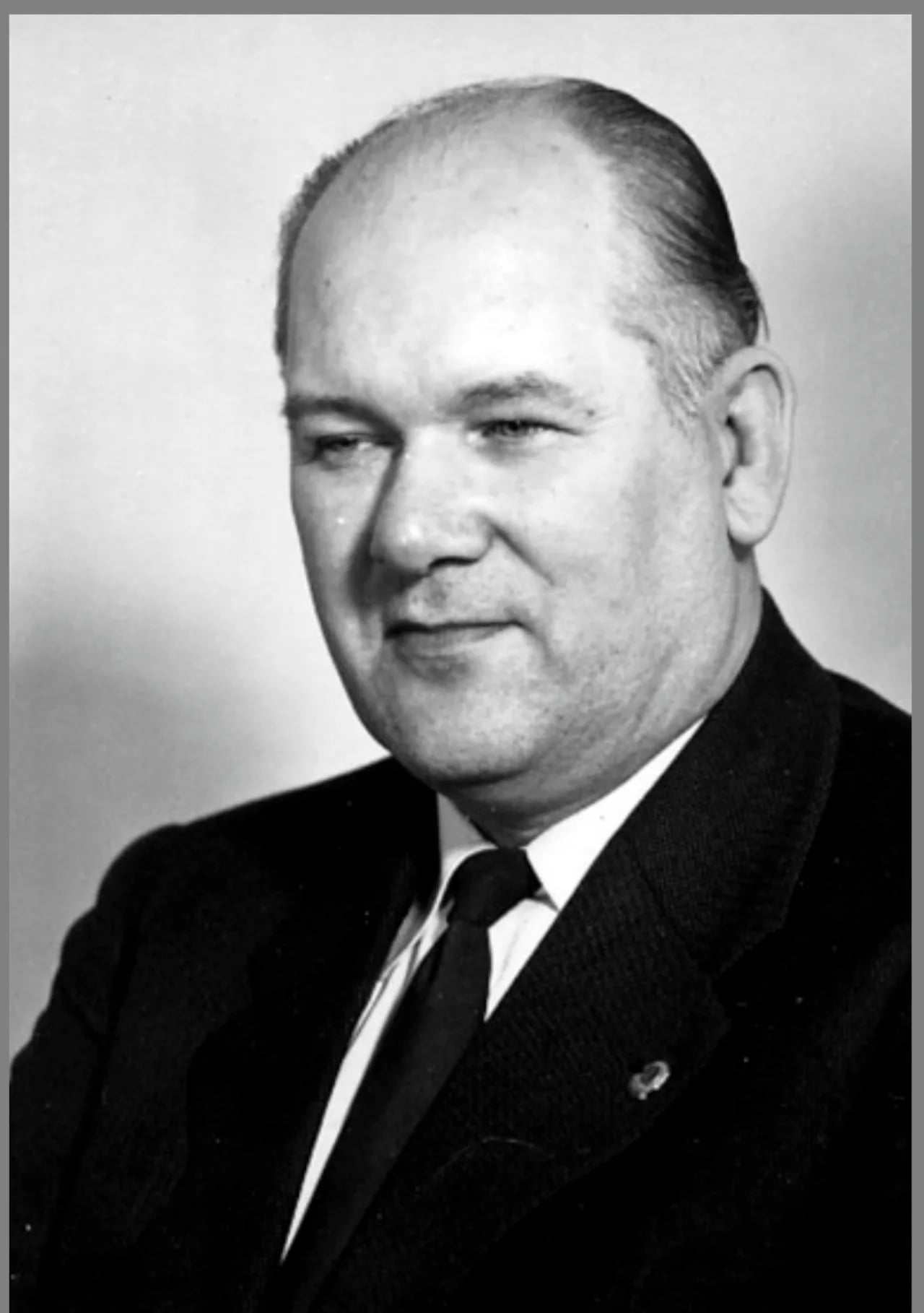 Porträt von Bror Finneskog (1906–1976) – Gedenkseite