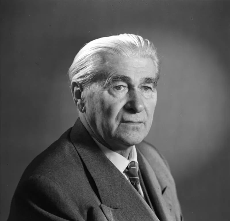 Portrait of Robert Siewert (1887–1973) – memorial page