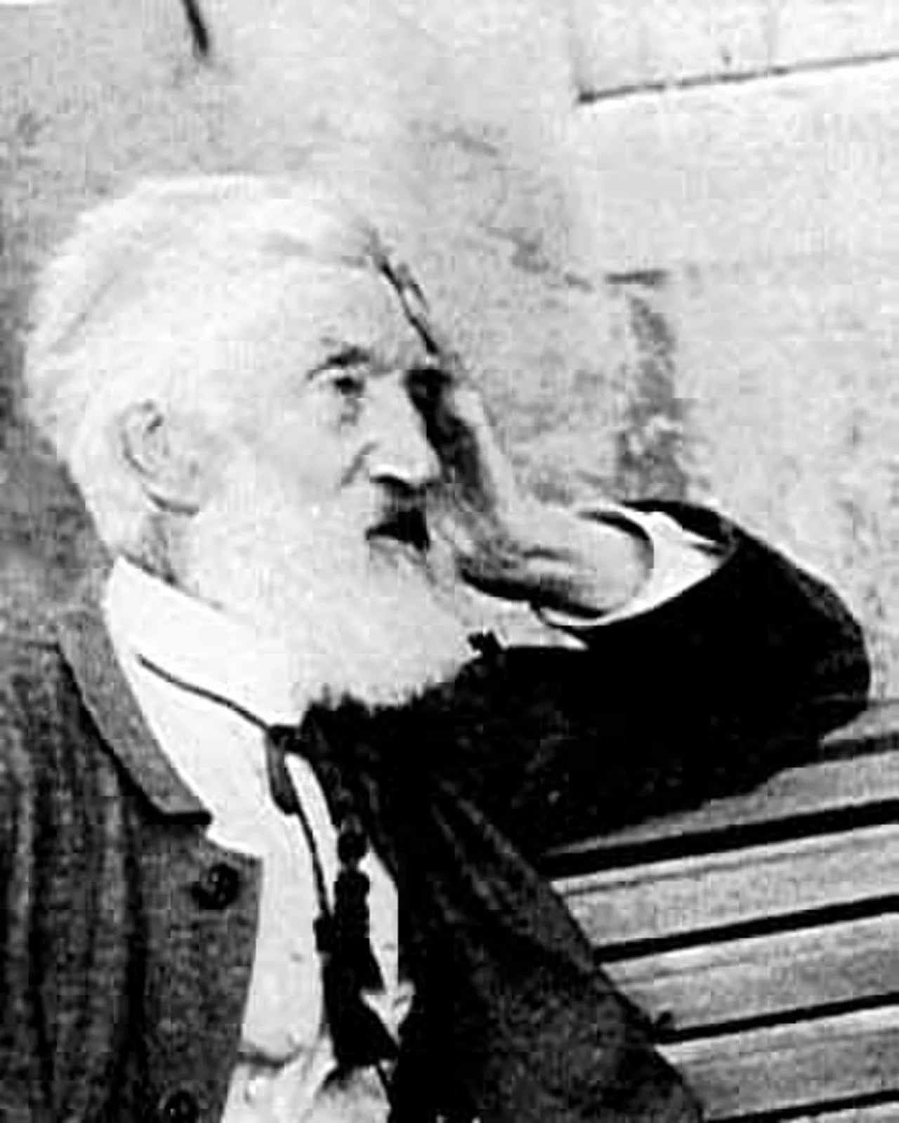 Portrait of Pierre Laffitte (1823–1903) – memorial page