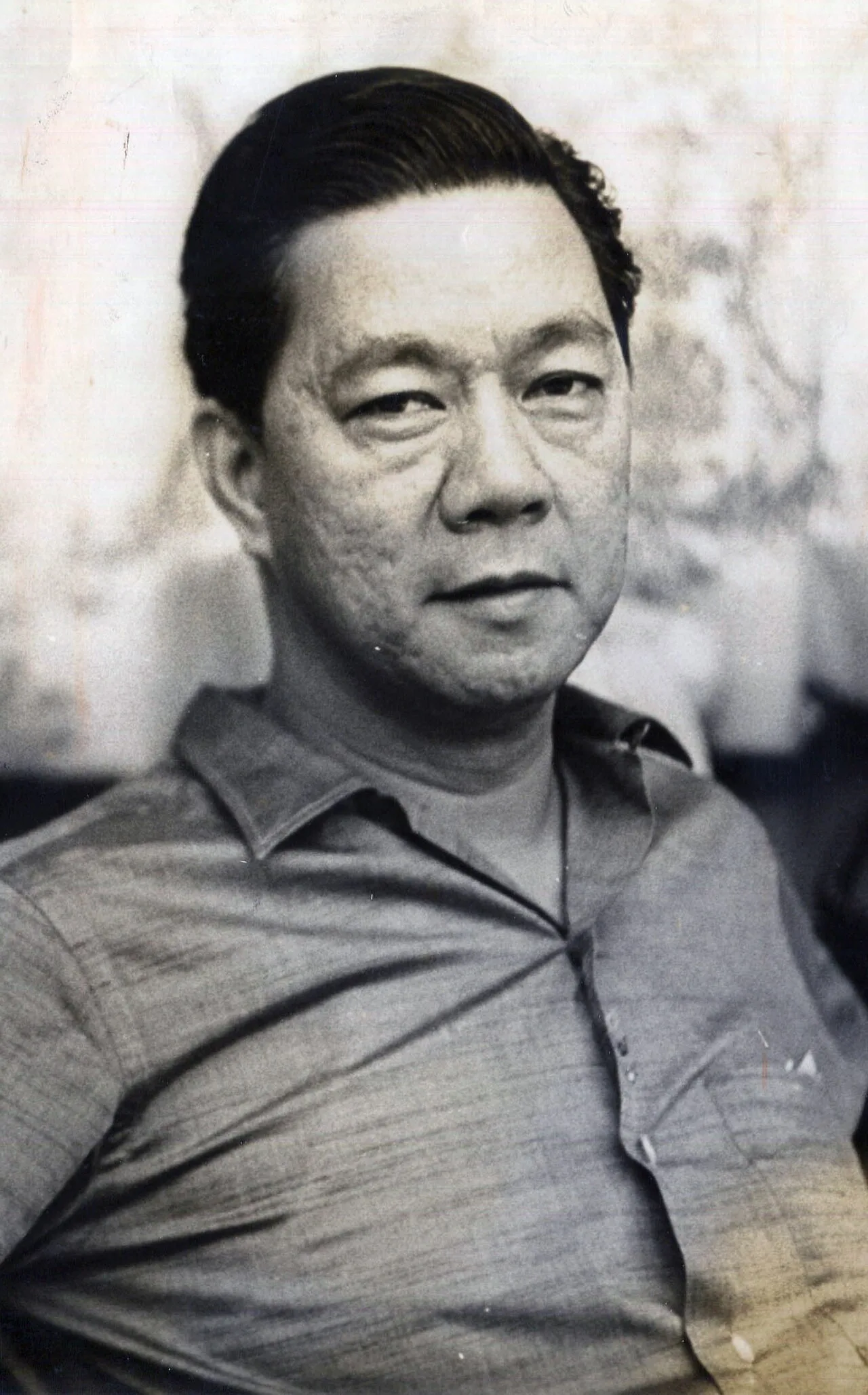 Portrait of Gil J. Puyat (1907–1981) – memorial page