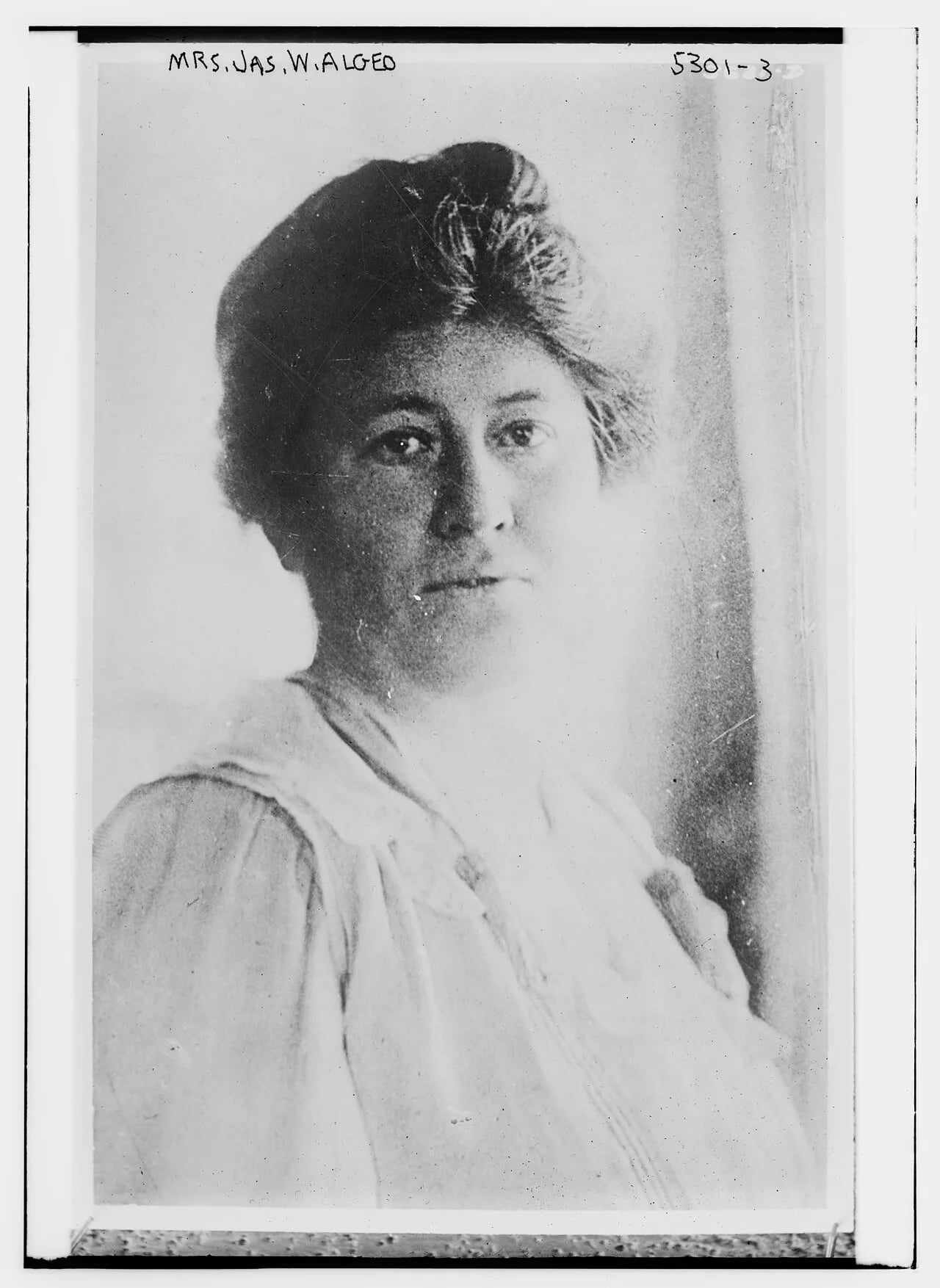 Portrait of Sara MacCormack Algeo (1876–1953) – memorial page