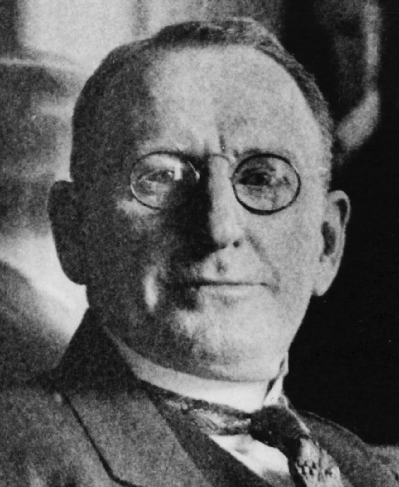 Porträt von William Joseph Simmons (1880–1945) – Gedenkseite