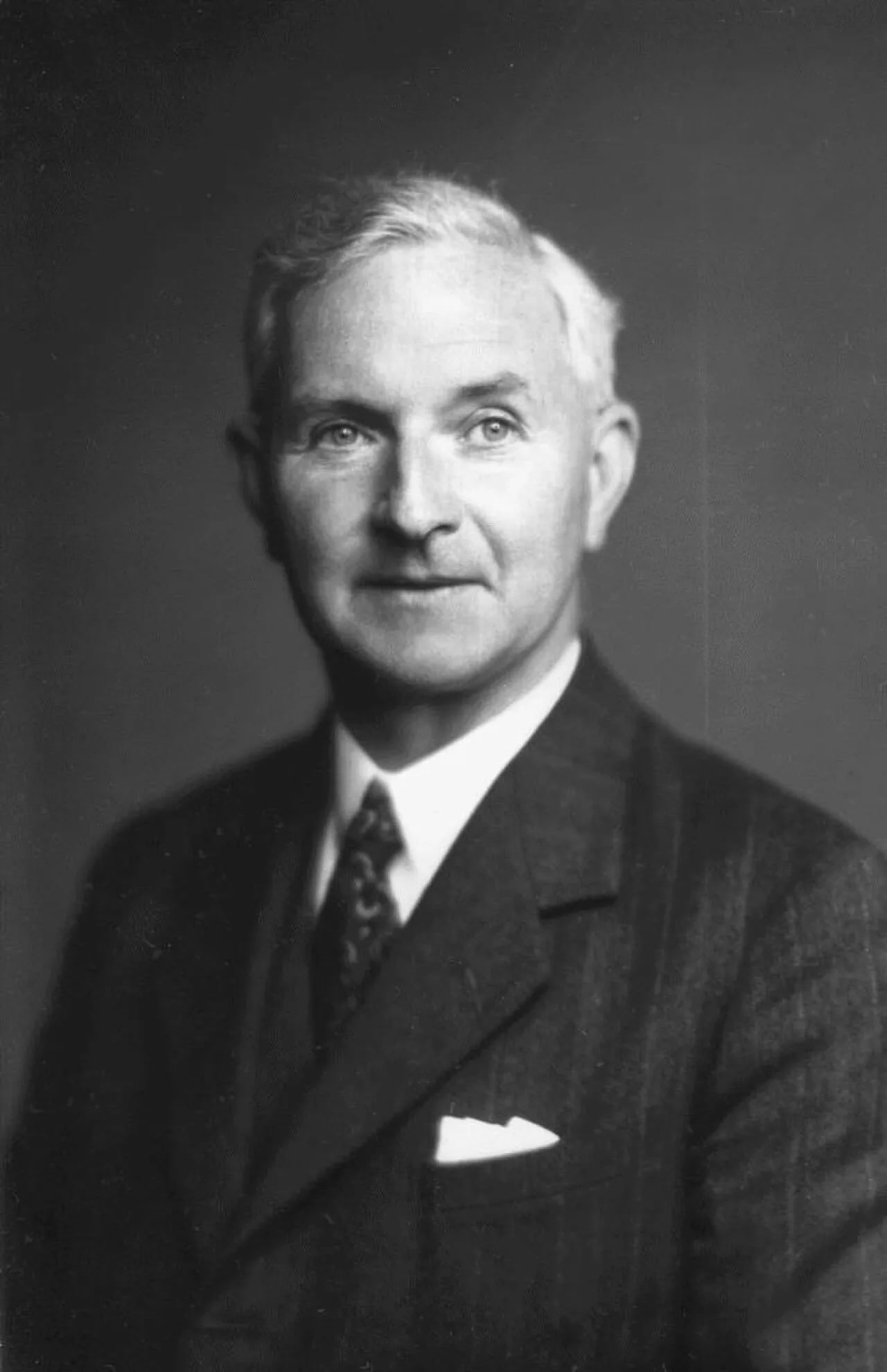 Portrait of John Lennard-Jones (1894–1954) – memorial page