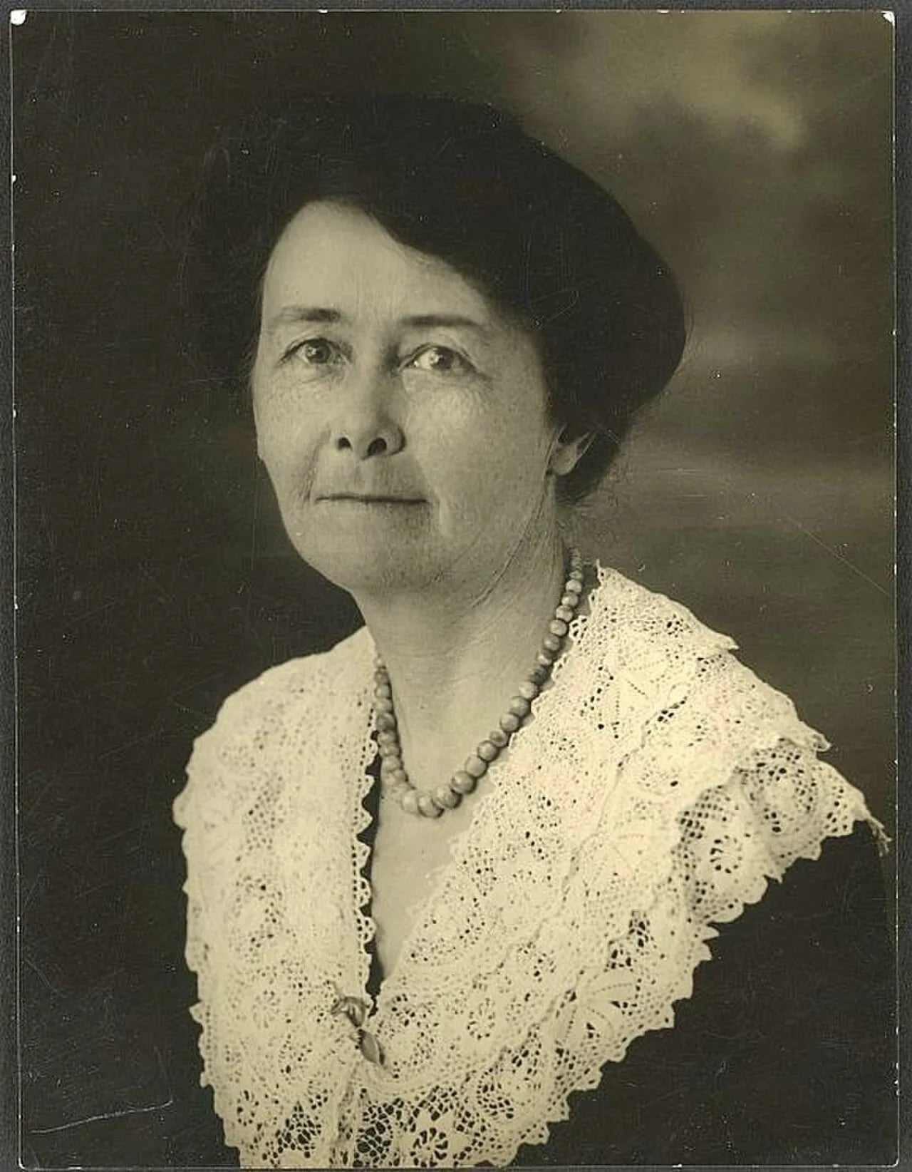 Porträt von Miles Franklin (1879–1954) – Gedenkseite