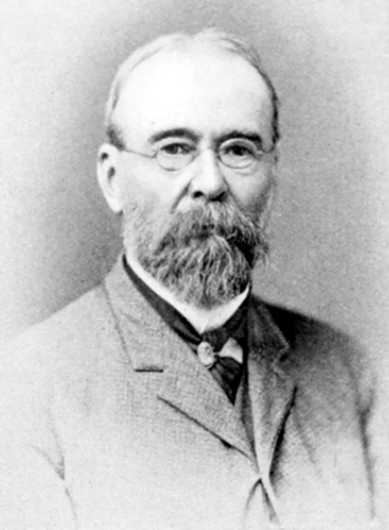 Portrait of John Langdon Sullivan (1827–1900) – memorial page