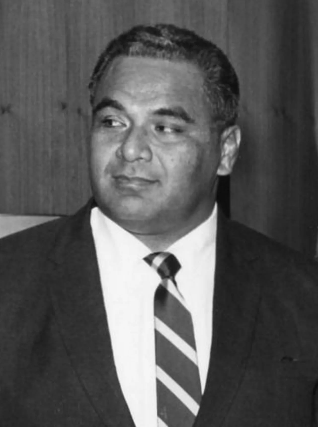 Porträt von Fatafehi Tuʻipelehake (1922–1999) – Gedenkseite