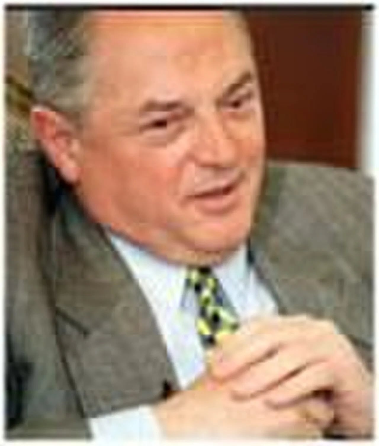 Porträt von Hrvoje Šarinić (1935–2017) – Gedenkseite
