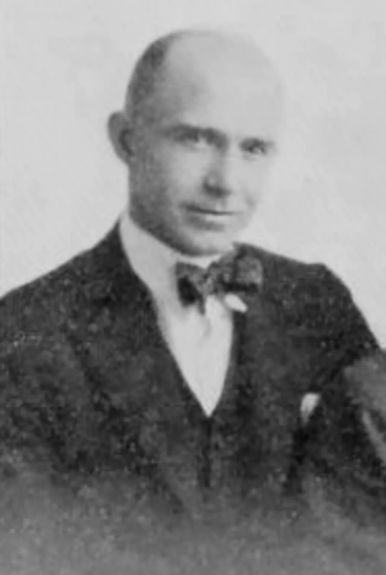 Portrait of Whitelaw Morrison (1886–1958) – memorial page