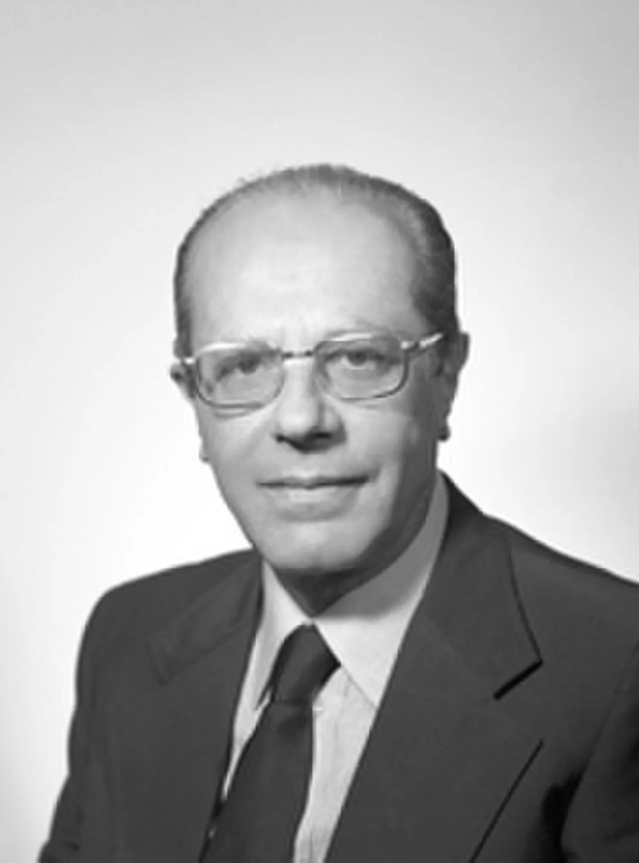 Portrait of Gaetano Di Marino (1922–2011) – memorial page