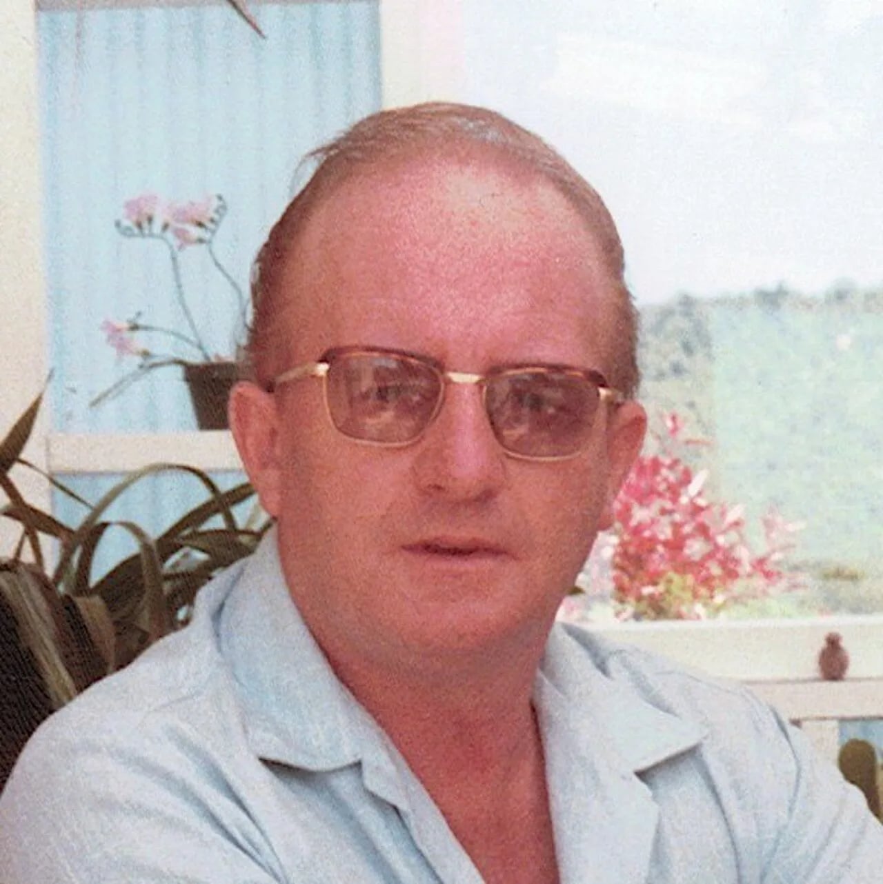 Portrait of John Charlton (1934–2006) – memorial page