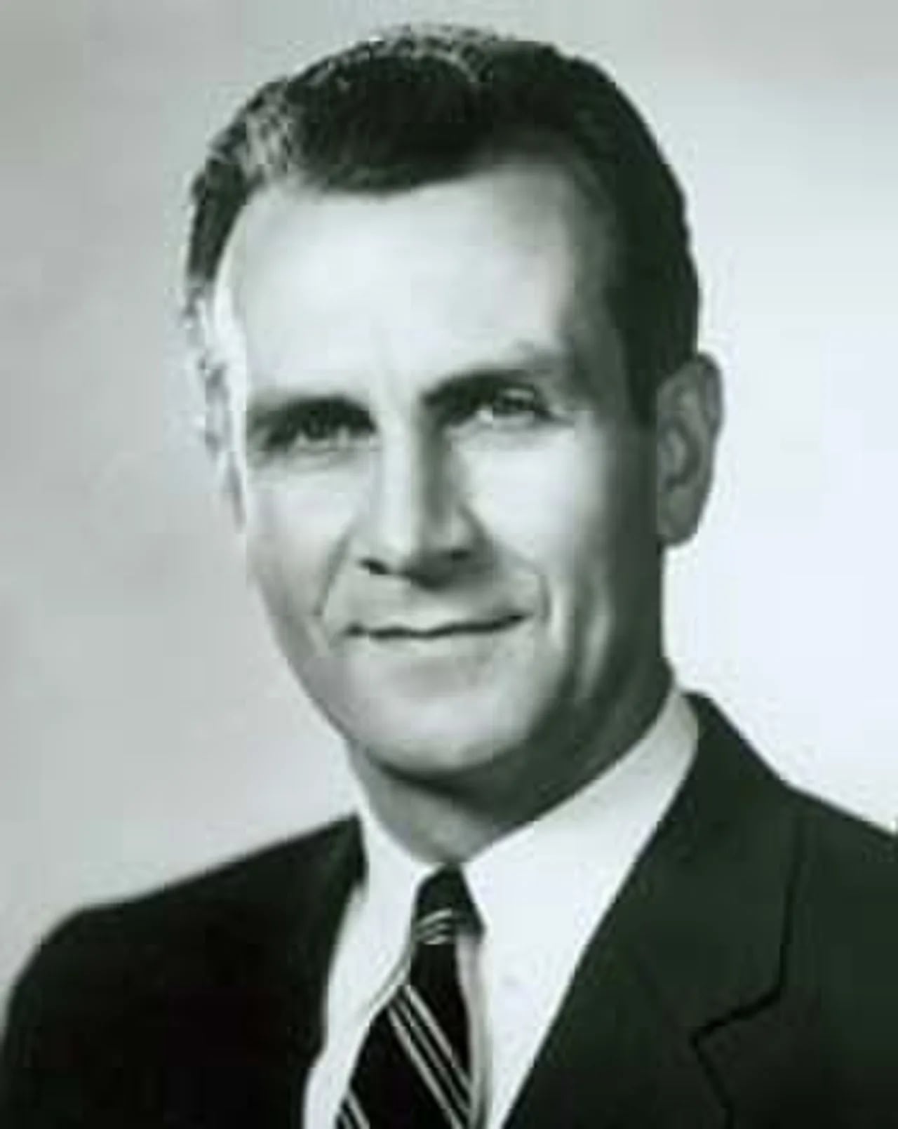 Portrait of Bruce Alger (1918–2015) – memorial page