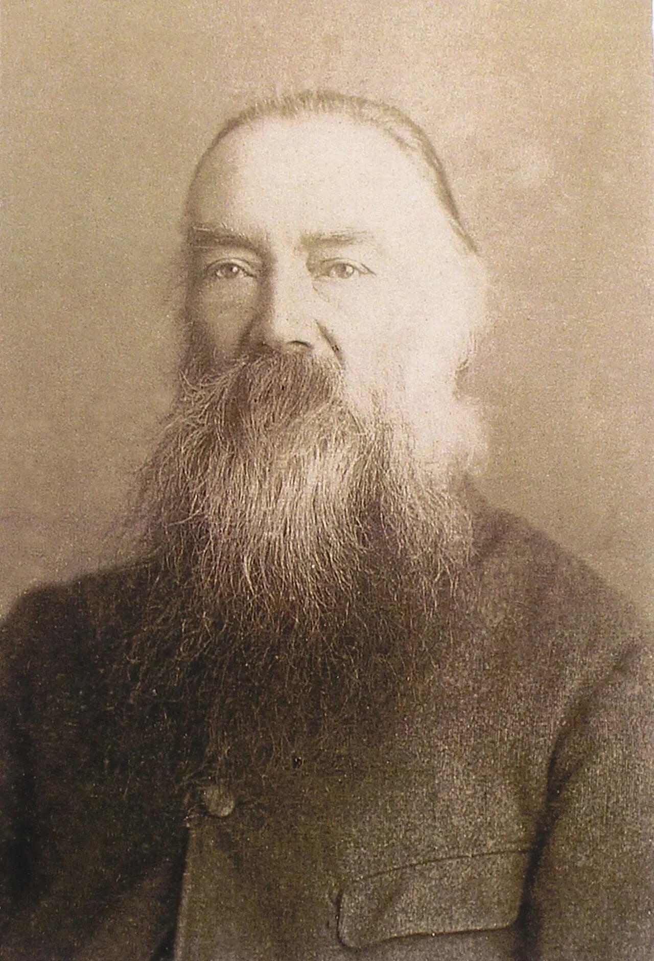 Portrait of John William Hall (1830–1915) – memorial page