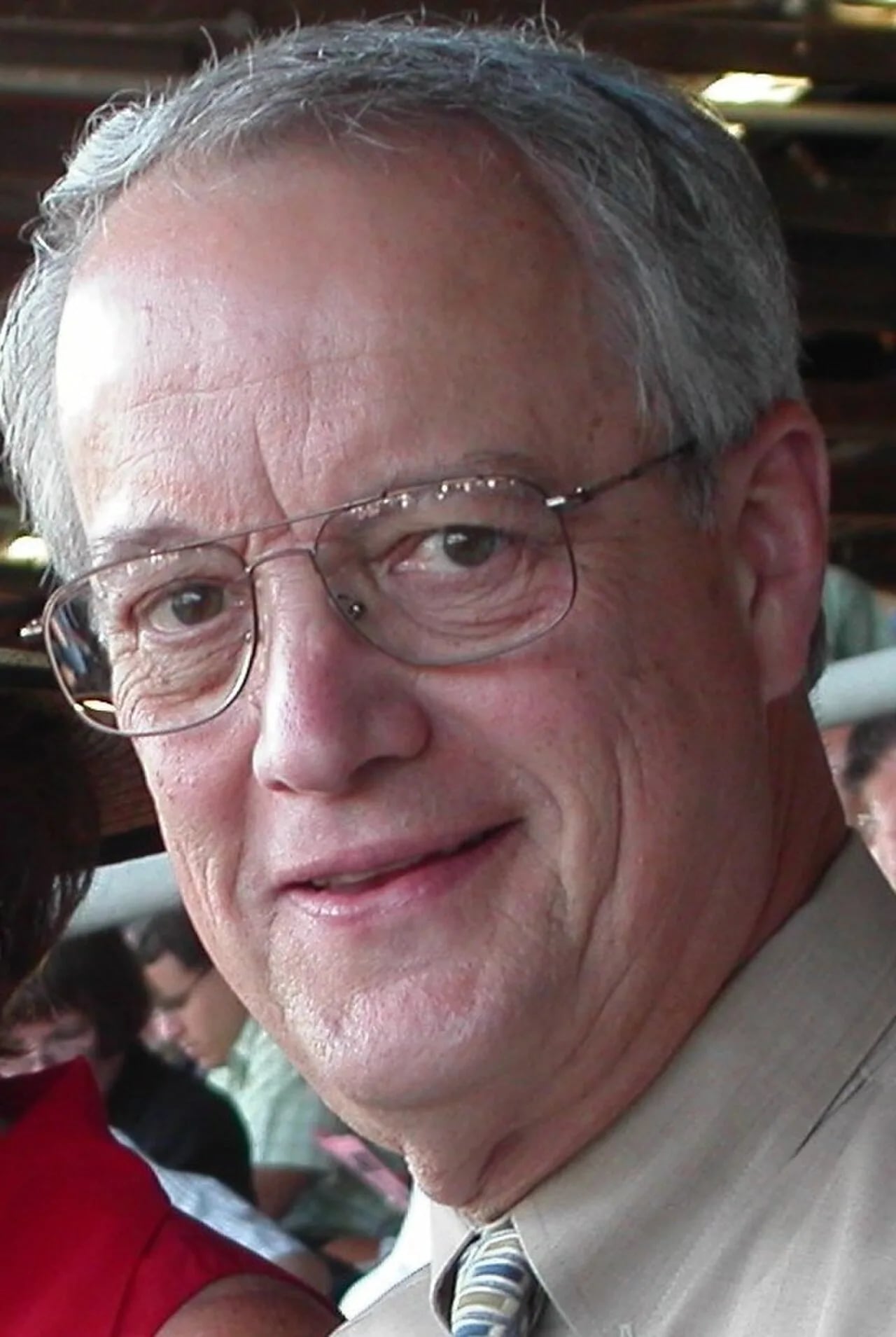Portrait of Theodore E. Madey (1937–2008) – memorial page