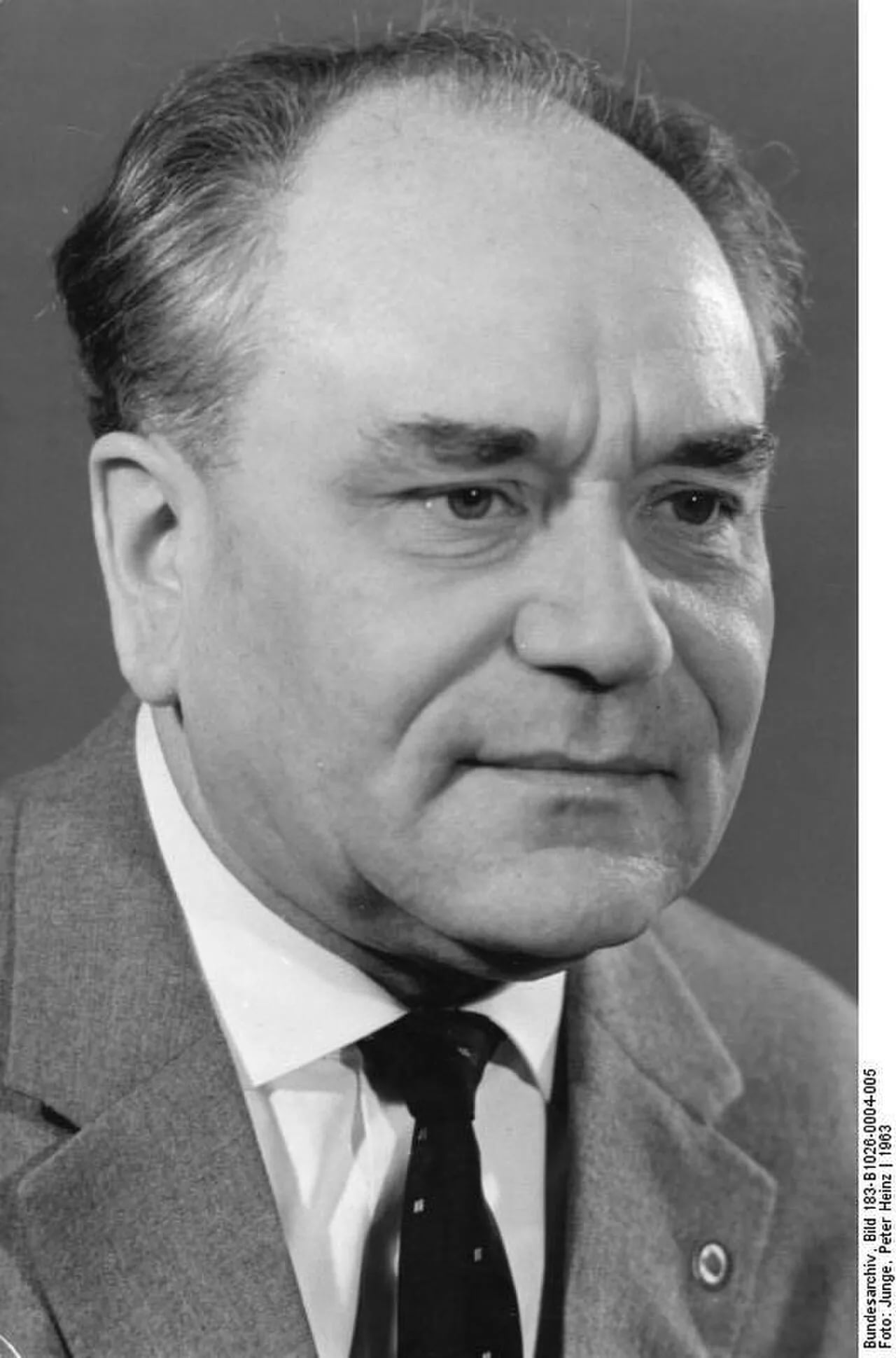 Portrait of Bruno Leuschner (1910–1965) – memorial page