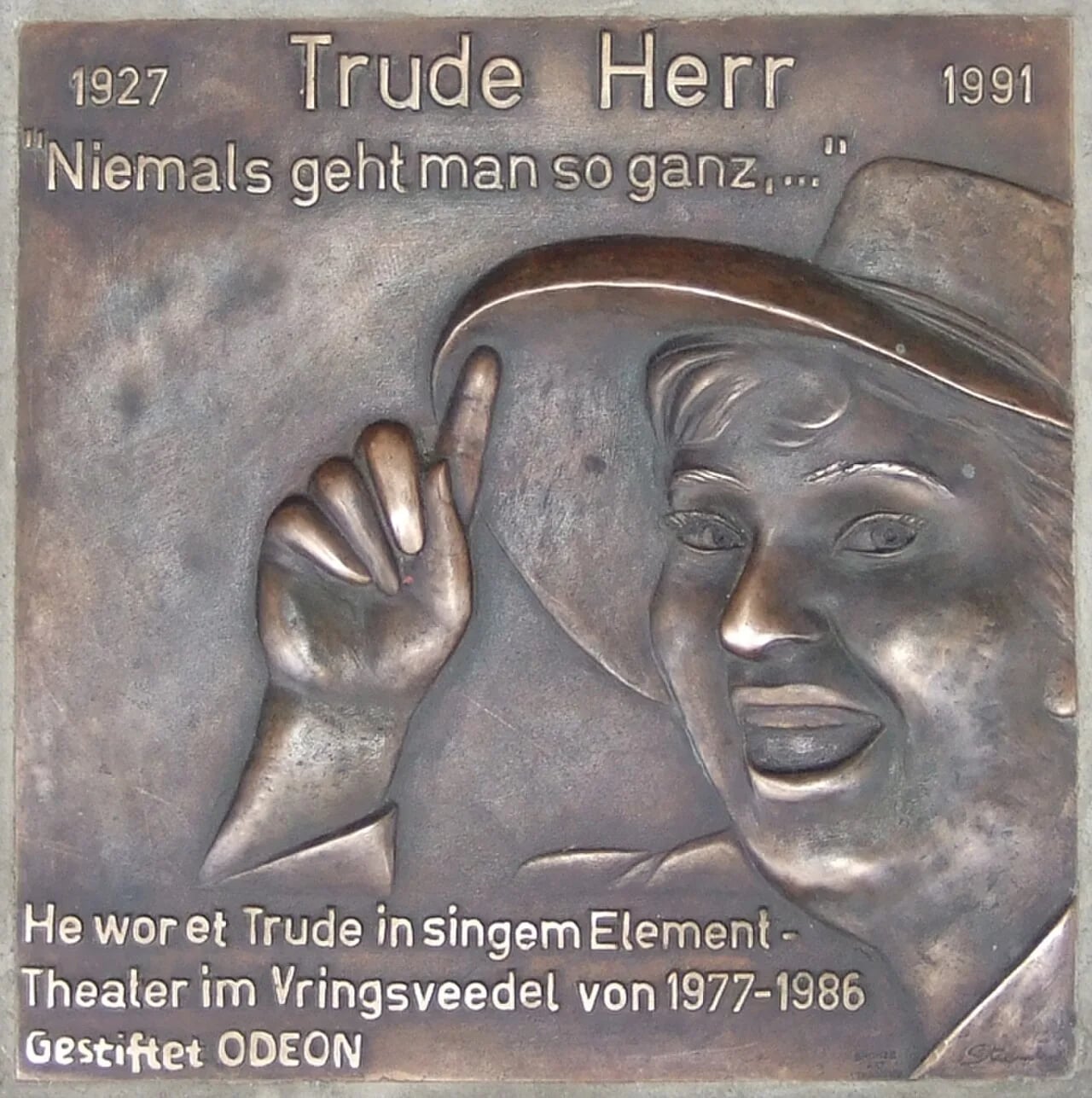 Porträt von Trude Herr (1927–1991) – Gedenkseite