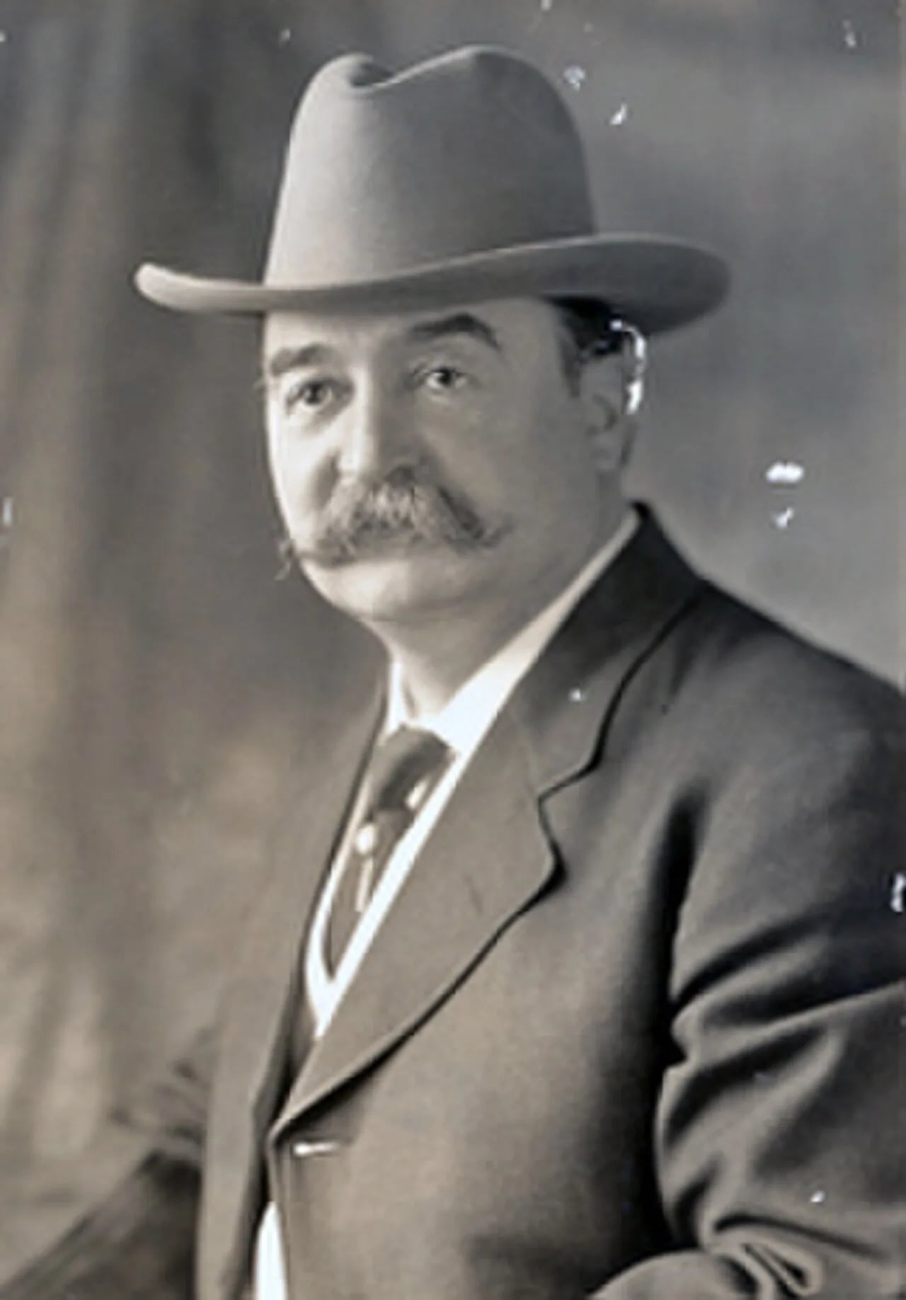 Porträt von William J. Cary (1865–1934) – Gedenkseite