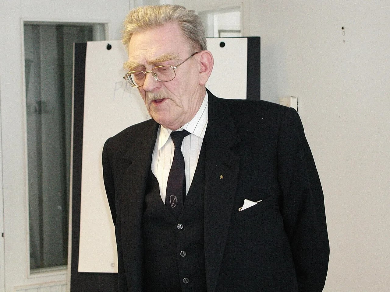 Portrait of Aadu Lass (1928–2001) – memorial page
