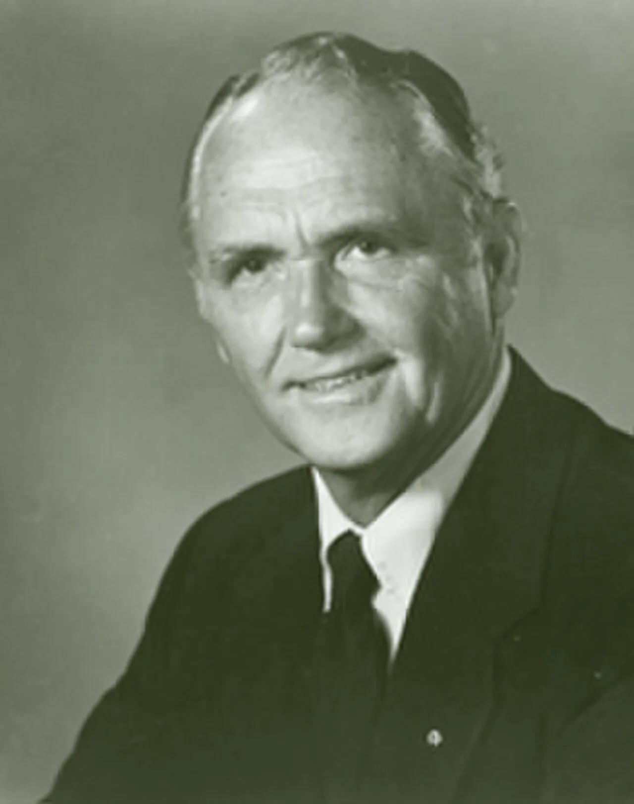 Porträt von William V. Chappell (1922–1989) – Gedenkseite