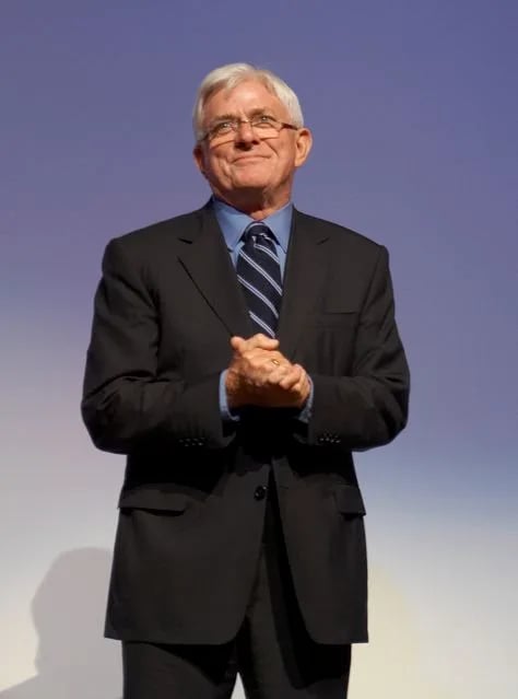 Portrait of Phil Donahue (1935–2024) – memorial page