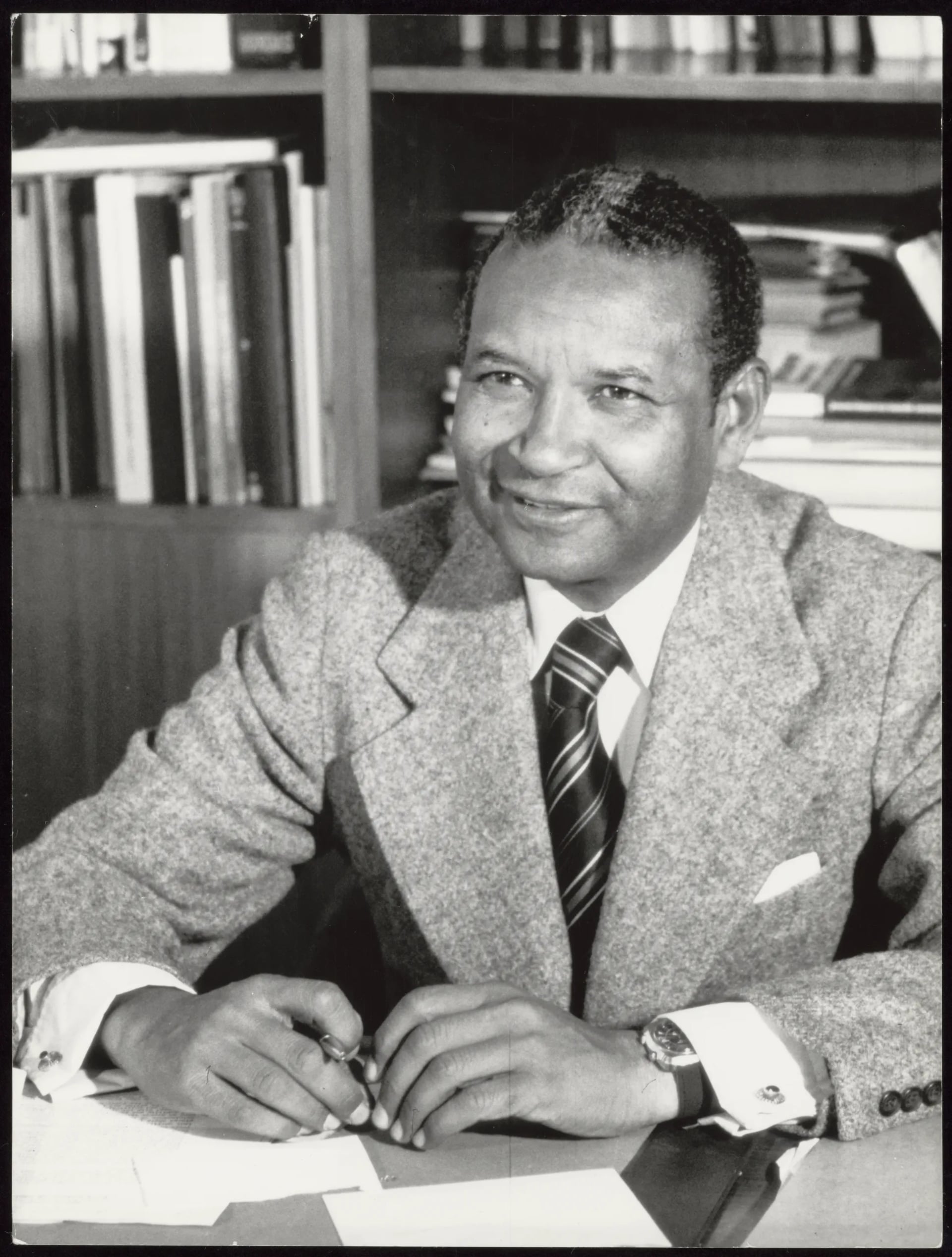 Porträt von Amadou-Mahtar M'Bow (1921–2024) – Gedenkseite