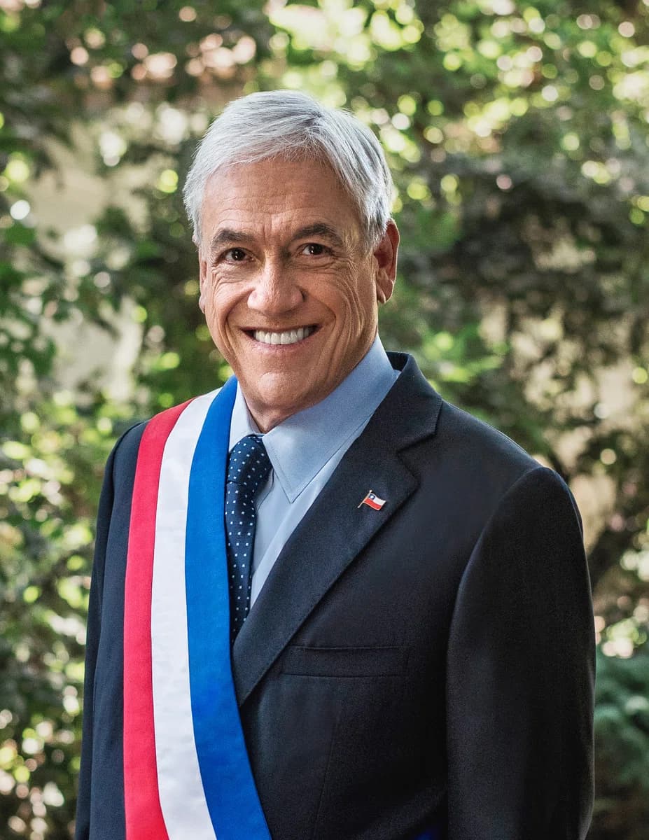 Sebastián Piñera (geb. Miguel Juan Sebastián Piñera Echenique)