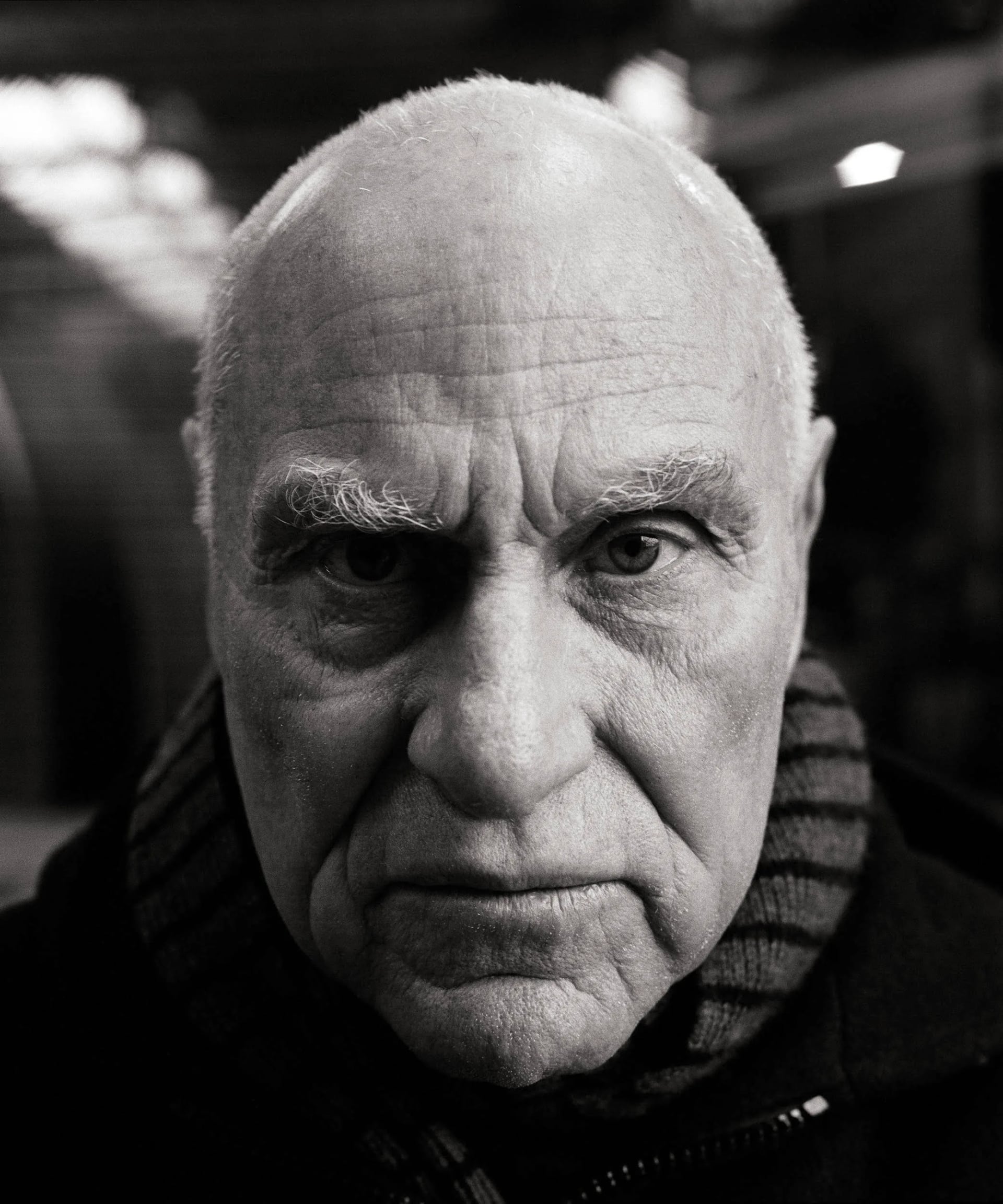 Porträt von Richard Serra (1938–2024) – Gedenkseite