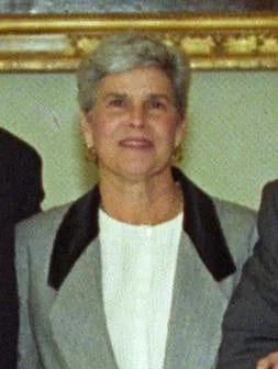 Portrait of Violeta Barrios de Chamorro (1929–2025) – memorial page