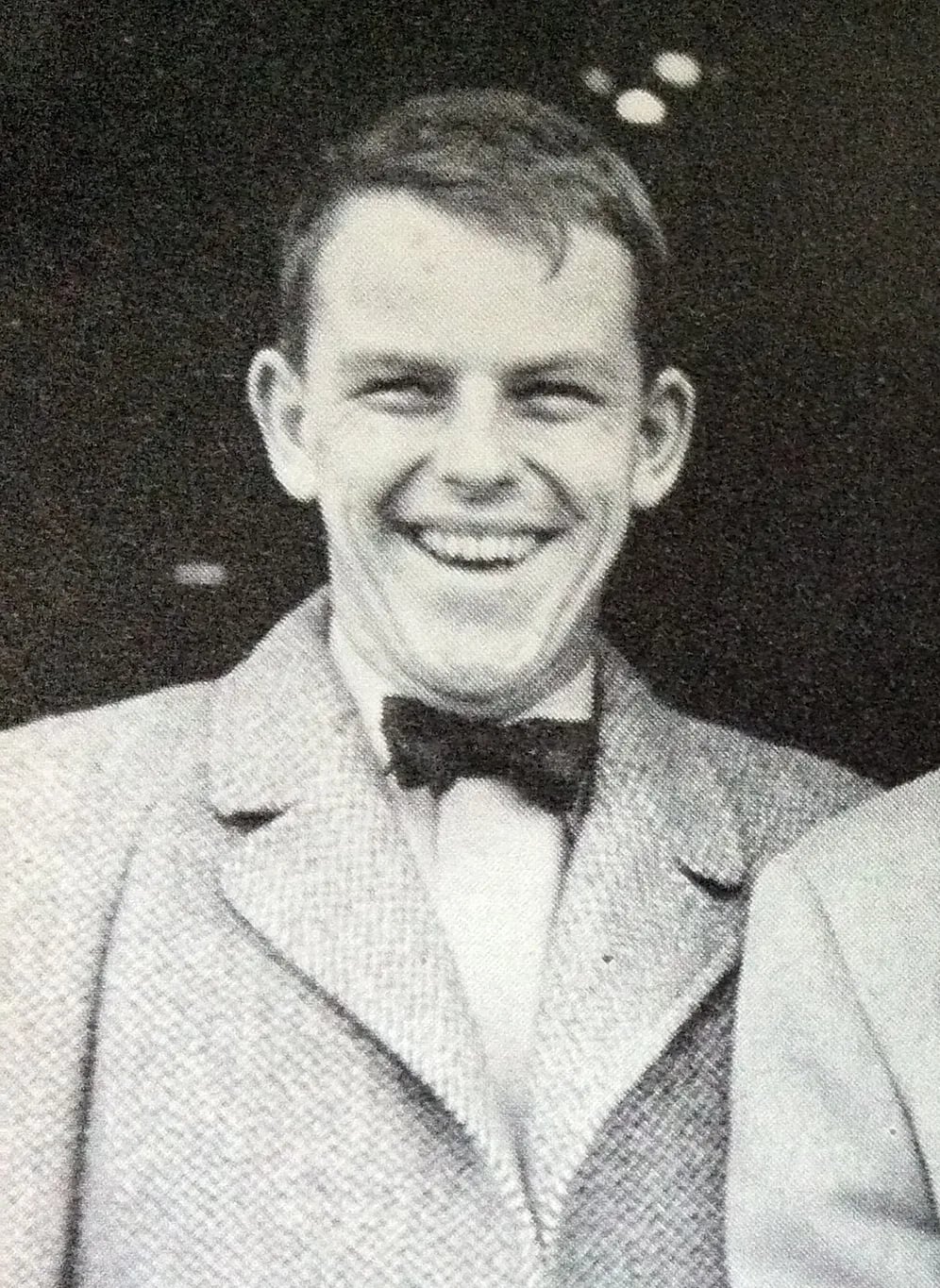 Portrait of Julian Holloway (1944–2025) – memorial page
